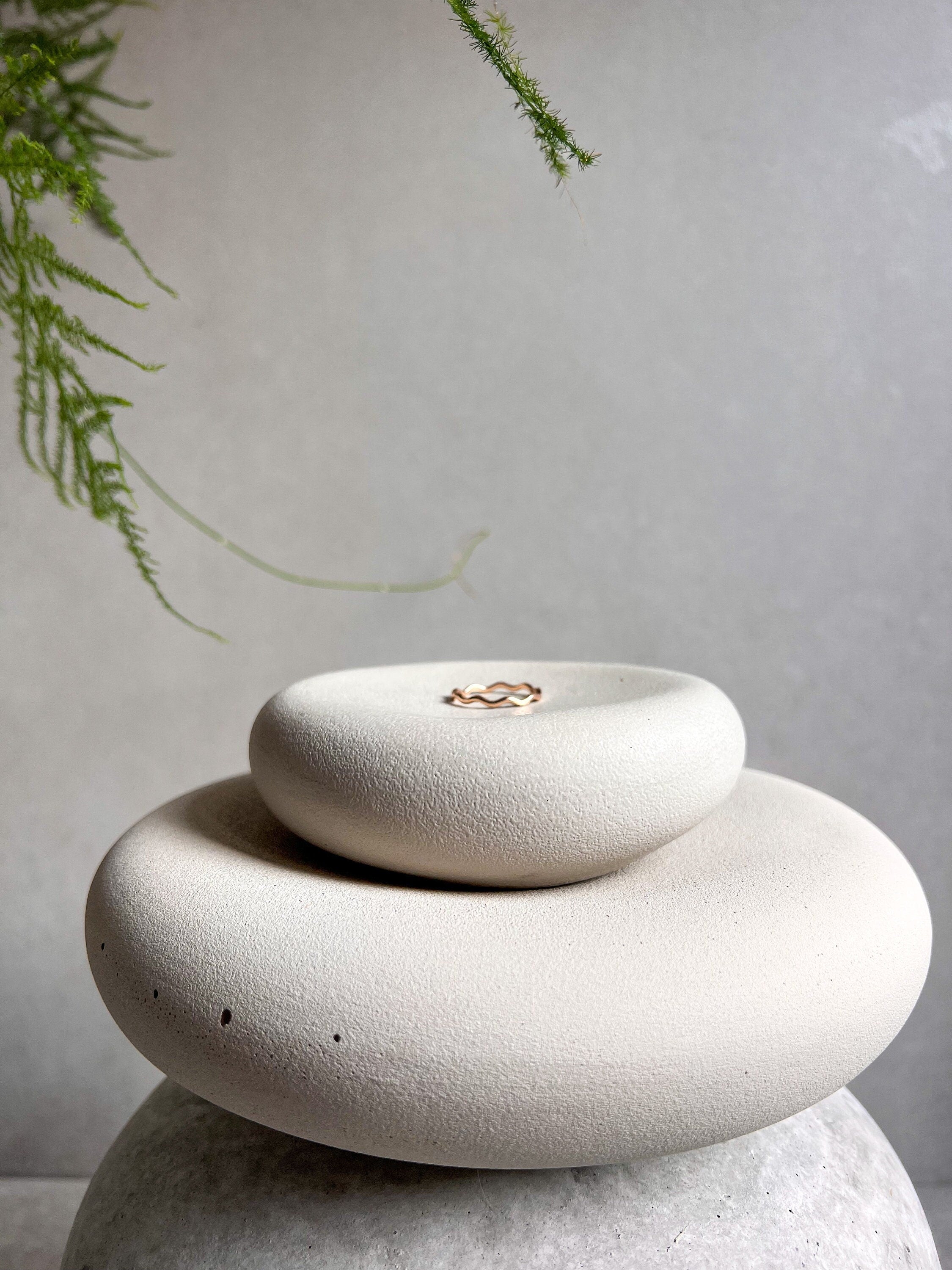 Pebble Trays - Nesting