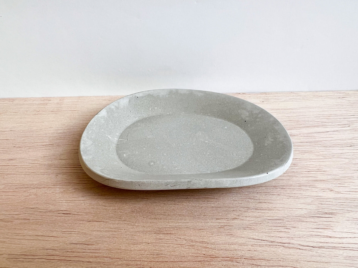 Oblong Concrete Tray, Trinket Dish, Jewelry Tray, Ring Holder, Tray Decor for Coffee Table, Modern Tray, Assymetrical Tray, Decor Tray