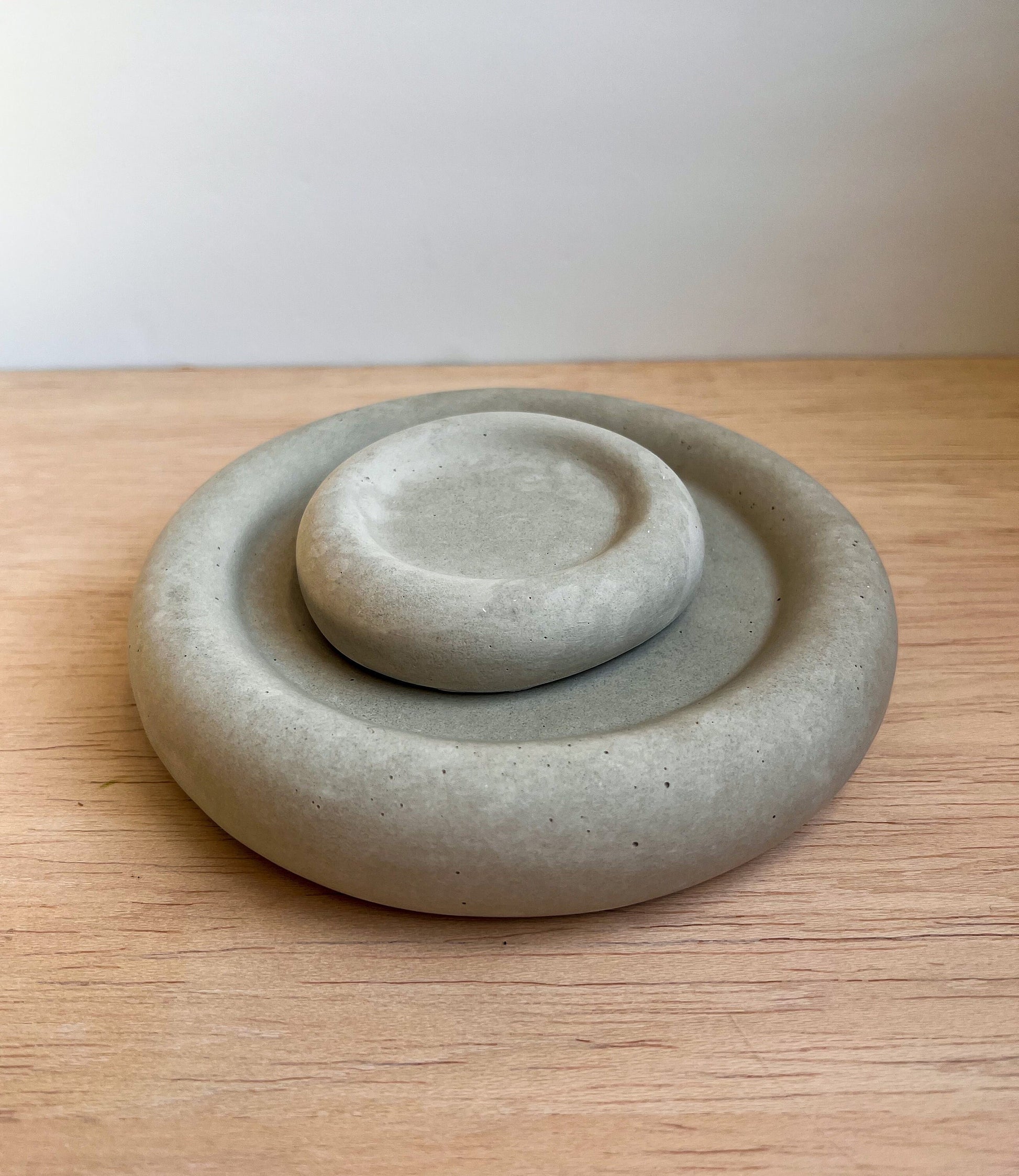 Small Cloud Concrete Tray, Pebble Tray, Decorative Tray, Ring Dish, Catch All Tray, Bubble Tray, Jewelry Display, Minimalist Tray, Decor