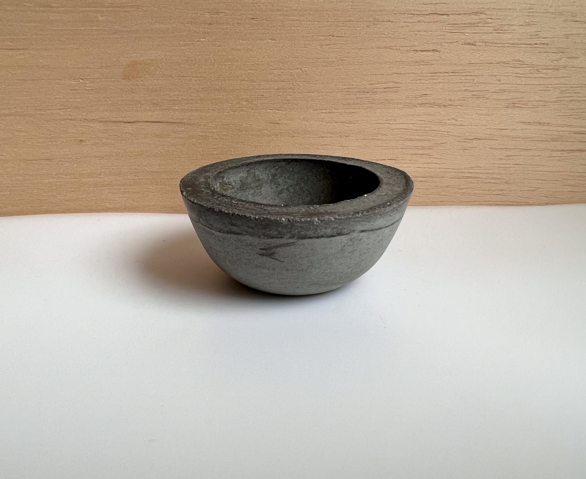 Small Cement Bowl, Modern Concrete Bowl, Vanity Decor, Concrete Jewelry Dish, Ring Holder, Minimalist Concrete Dish, Catchall Bowl,