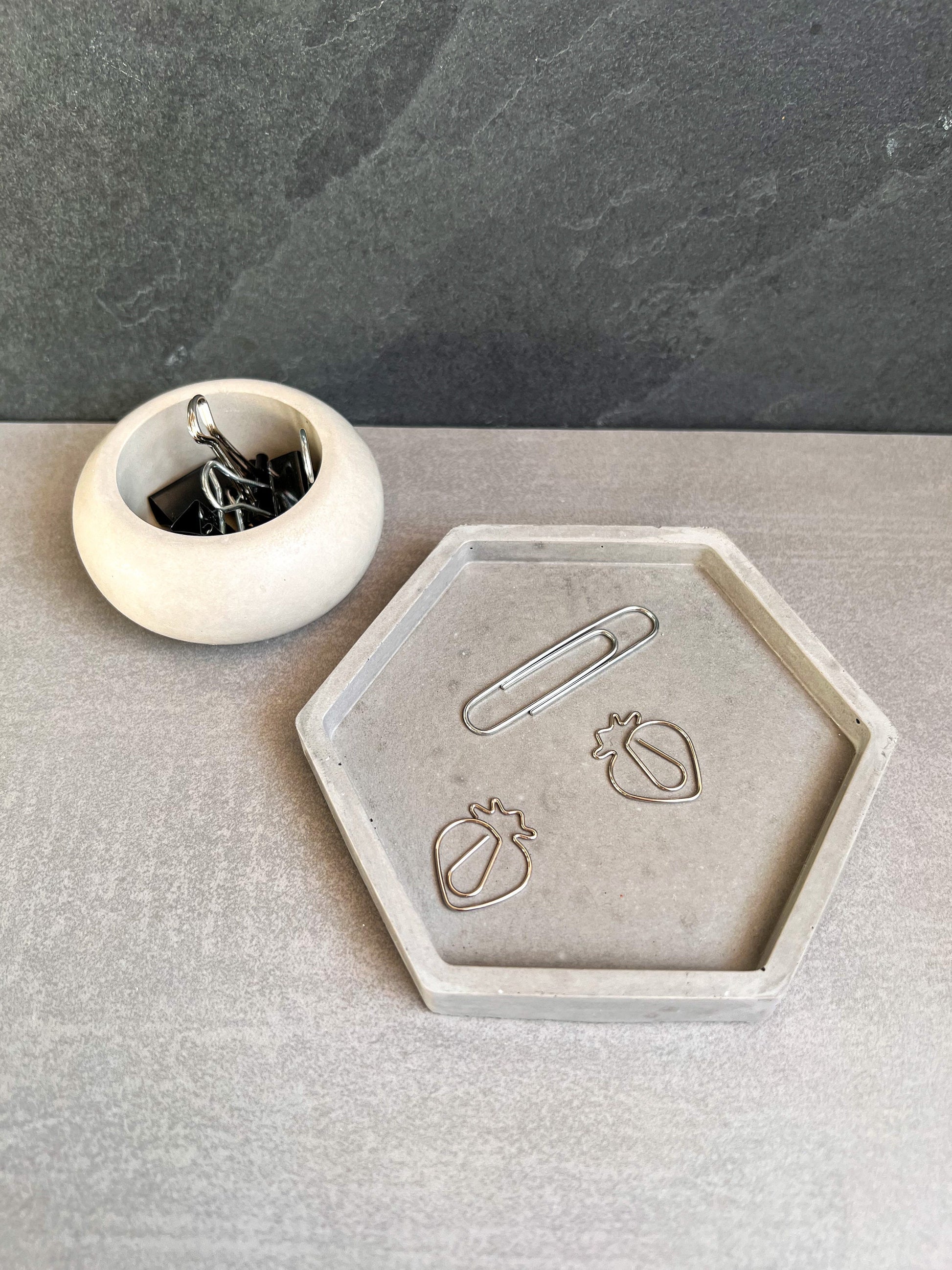 Hexagon Concrete Tray, Plant Tray, Jewelry Holder, Ring Holder, Geometric, Minimalist decor, Modern Tray, Drainage Tray, Concrete Coaster