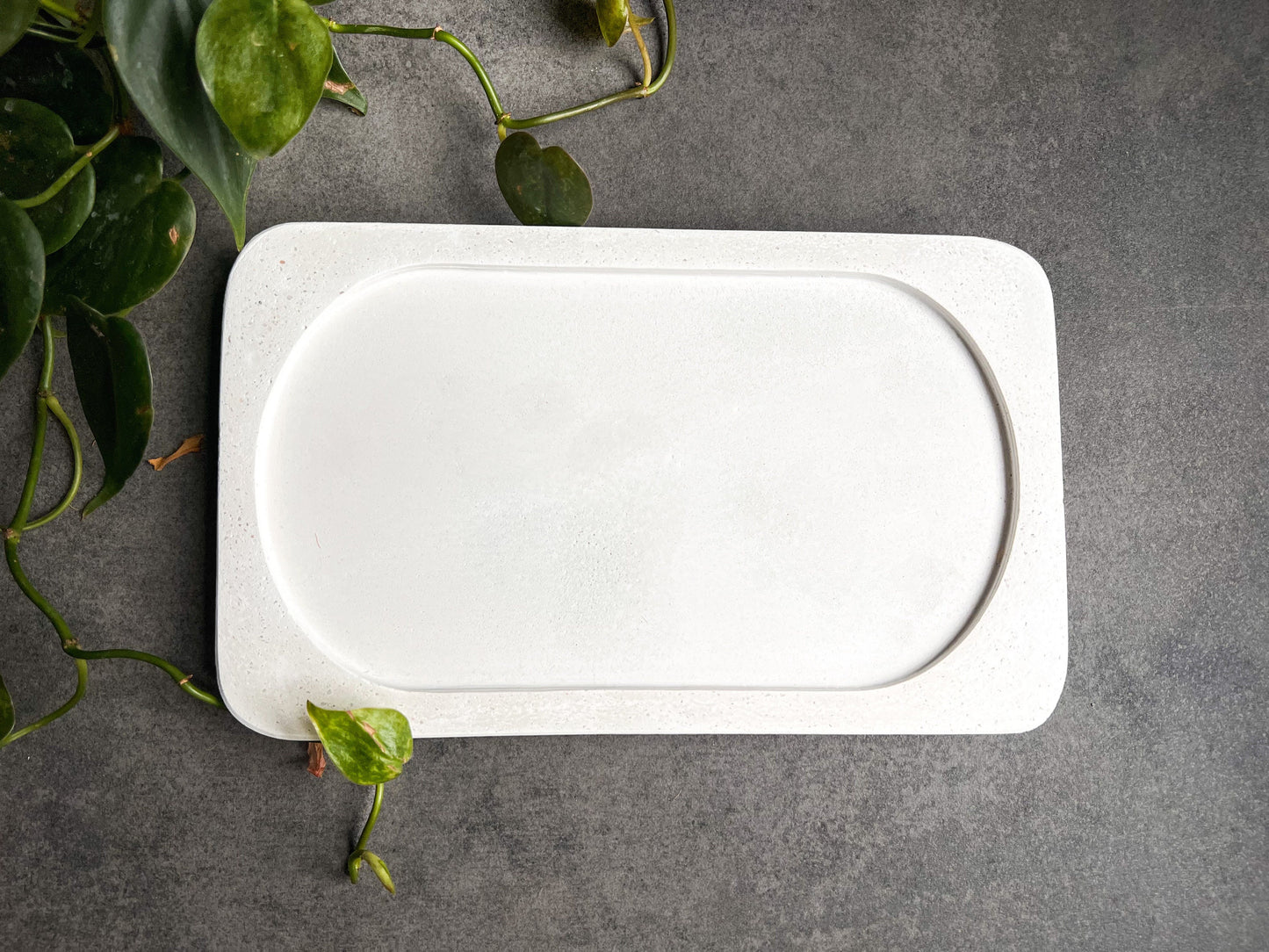 Large Concrete Tray, Decorative Trinket Tray, Minimalist Cement Catchall, Modern Table Accent, Rectangular Bottle Tray, Valet Tray, Japandi