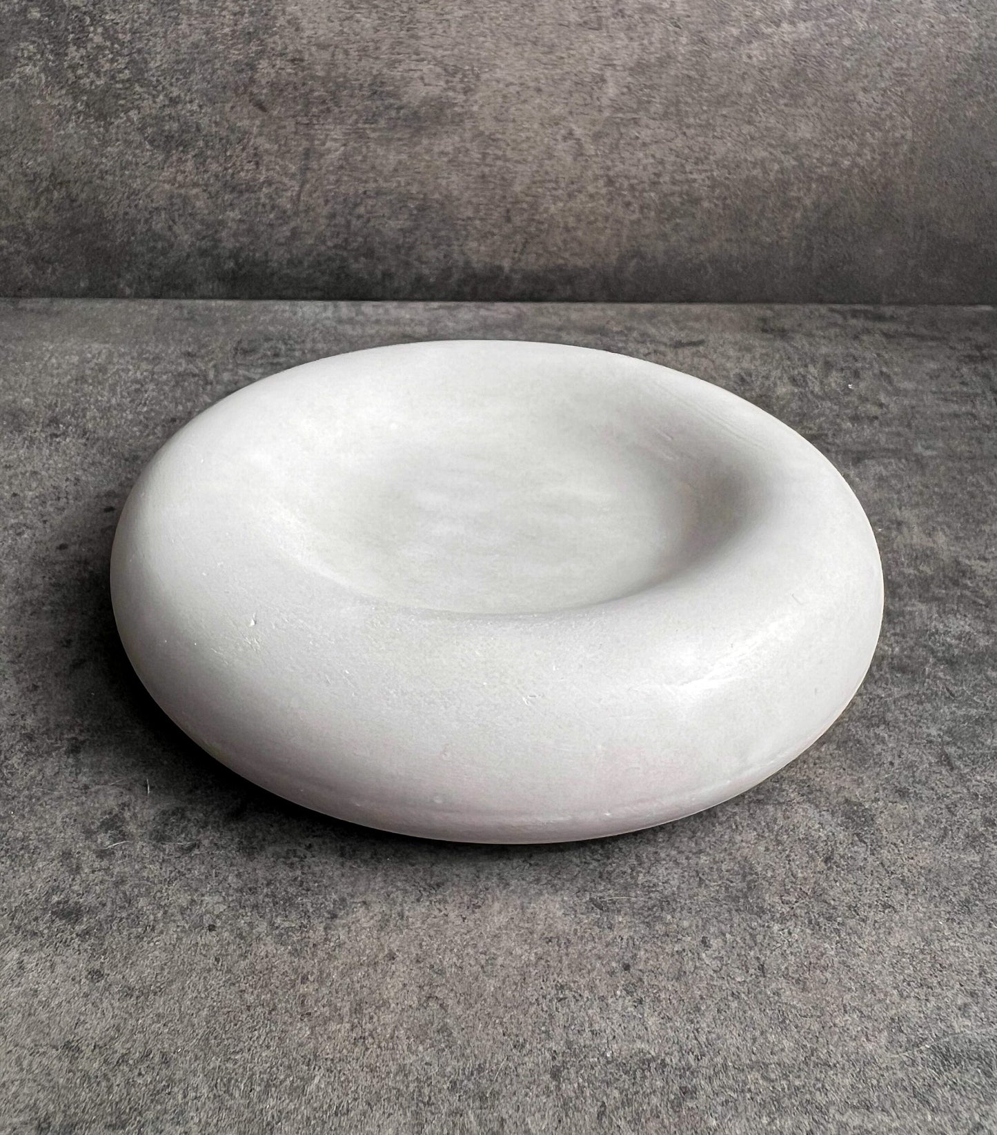 CLOUD Concrete Tray, Pebble Tray, Catch All Tray, Jewelry Display, Chunky Dish, Trinket Tray, Bubble Dish, Makeup Organizer, Minimalist Bowl