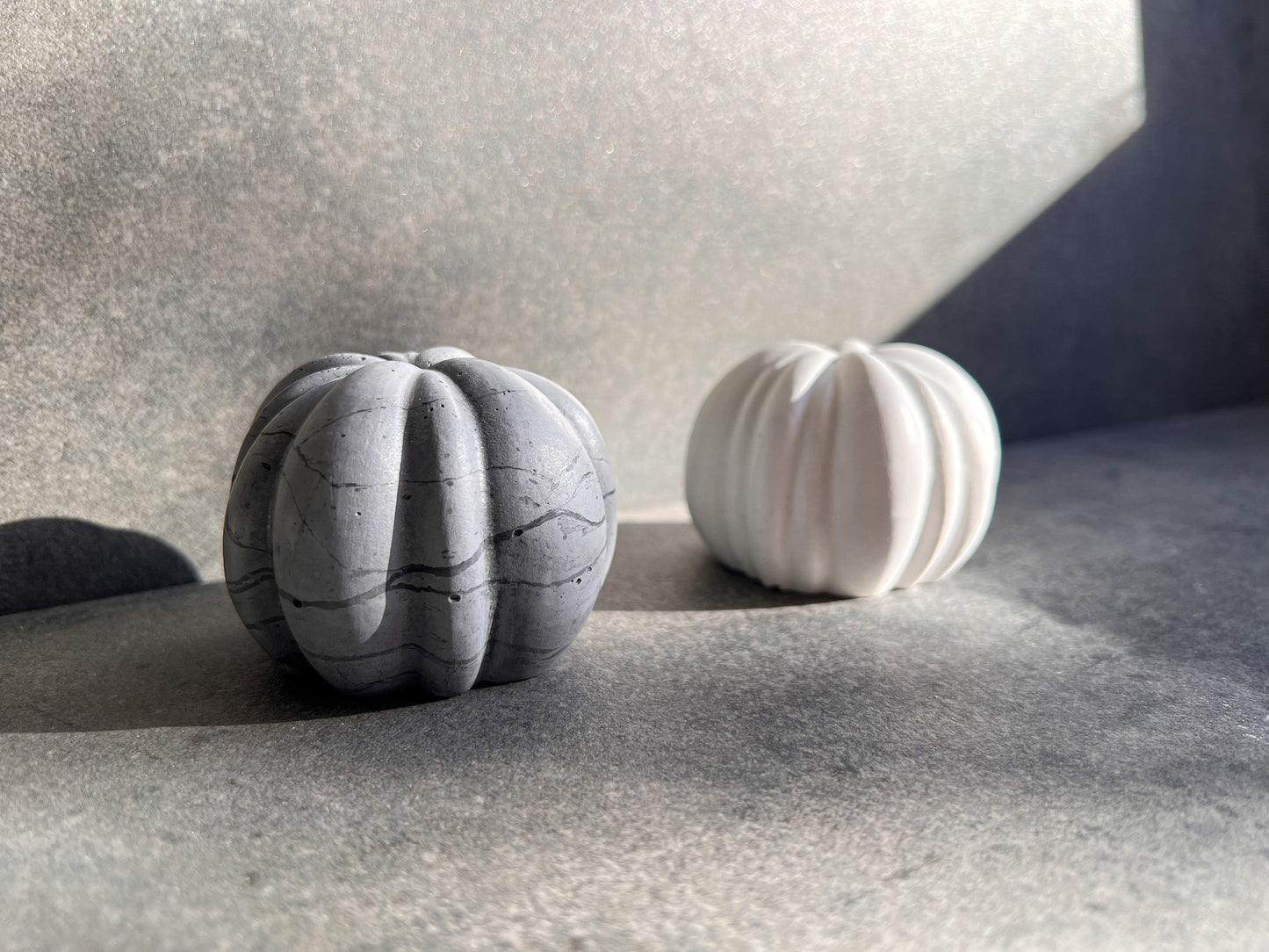 Small Concrete Pumpkin, Cement Fall Decor, Minimalist Thanksgiving Table Accent, Halloween Ornament, Stone Pumpkin Statue, Autumn Home Decor