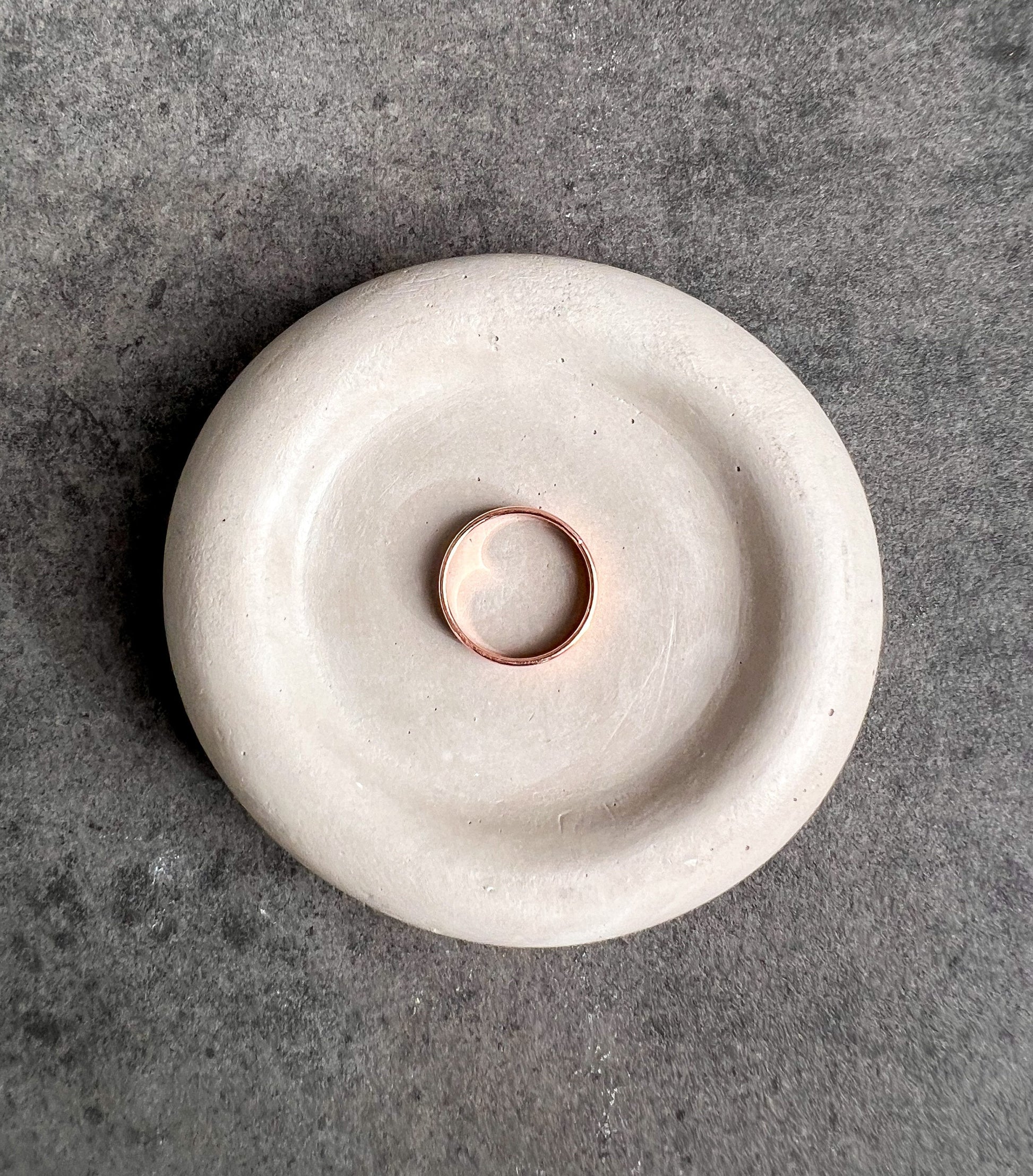 Small Cloud Concrete Tray, Pebble Tray, Decorative Tray, Ring Dish, Catch All Tray, Bubble Tray, Jewelry Display, Minimalist Tray, Decor