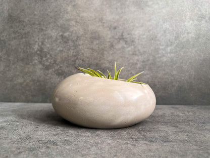 Concrete Minimalist Planter, Slanted Pot, Table Centerpiece, Asymmetrical Pot, Succulent Planter, Decorative Pot, Modern Pot, Nordic, Pebble