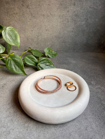 CLOUD Concrete Tray, Pebble Tray, Minimalist Catchall, Jewelry Display, Chunky Dish, Cement Trinket Plate, Vanity Organizer, Japandi Decor