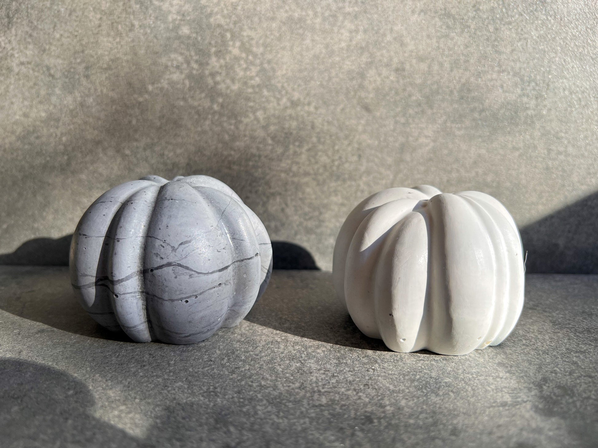 Small Concrete Pumpkin, Cement Fall Decor, Minimalist Thanksgiving Table Accent, Halloween Ornament, Stone Pumpkin Statue, Autumn Home Decor