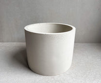 CONCRETE PLANTER with Drainage, Simple Plant Pot, Round Planter, Decorative Cement Pot, Minimalist, Nordic, Medium Planter, Japandi Decor