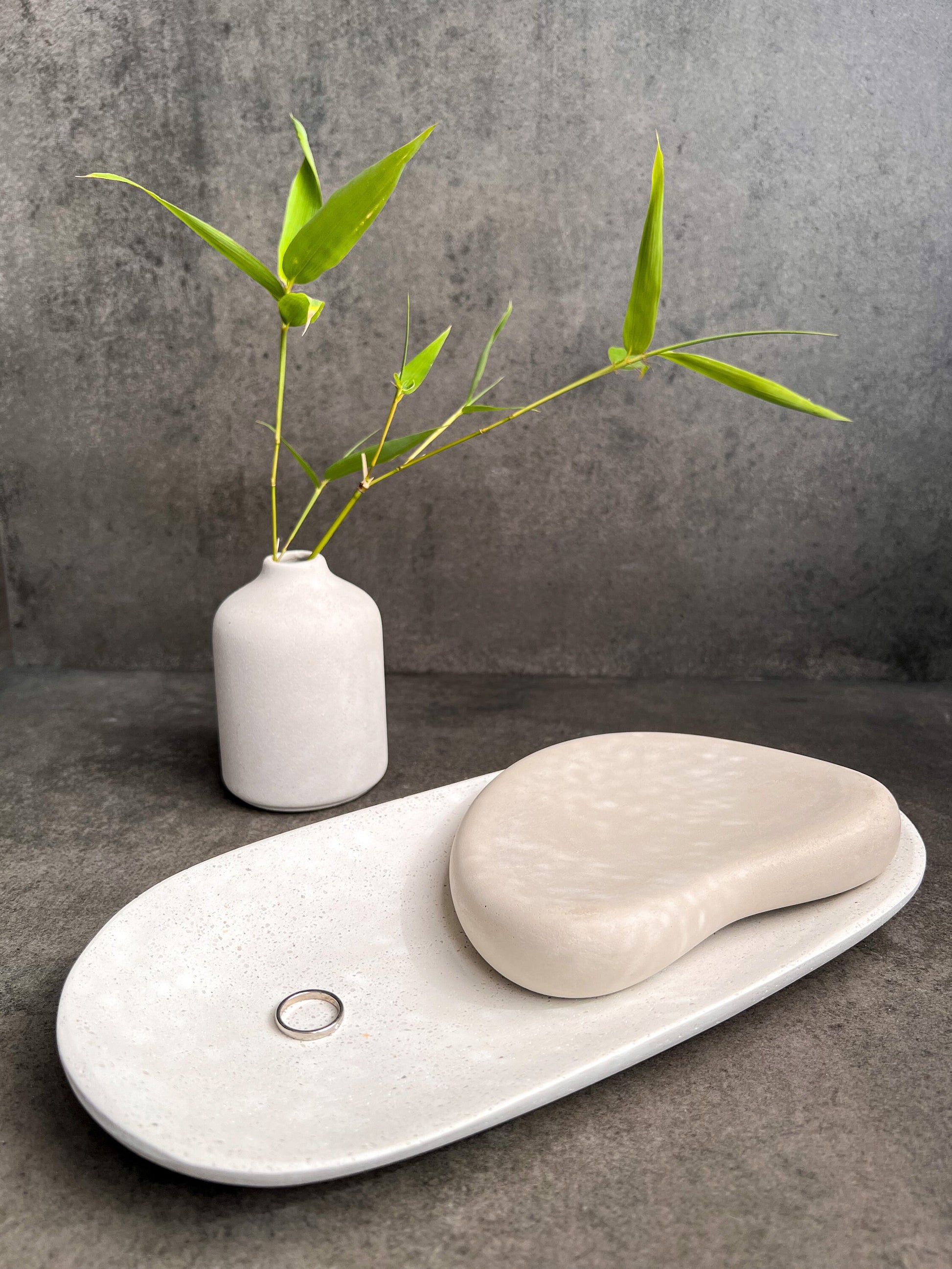 Chunky Pebble Tray, Bean Trinket Tray, Asymmetrical Tray, Oblong Dish, Jewelry Display, Irregular Tray, Cloud Display, Nordic Concrete Decor