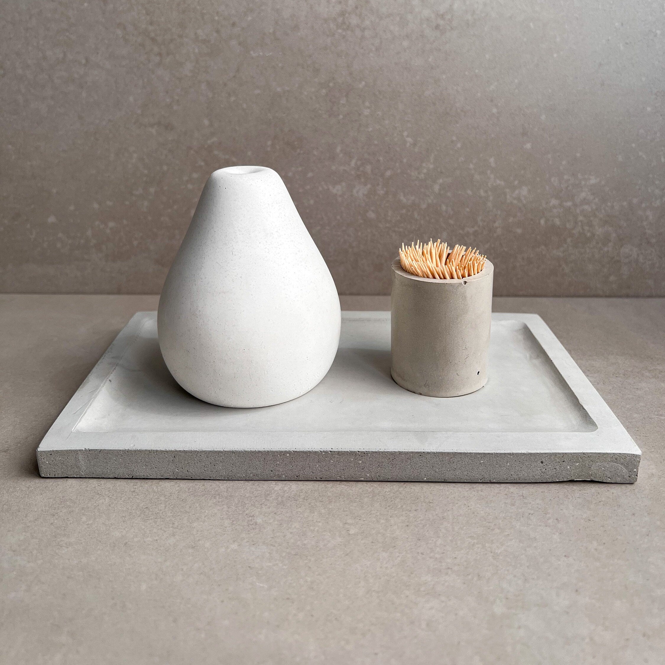 Rectangle Concrete Tray, Decorative Trinket Dish, Japandi Jewelry Display, Minimalist Cement Catchall, Modern Table Accent, Bottle Holder