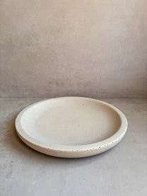 Low Concrete Bowl, Shallow Cement Bowl, Minimalist Bowl, Decorative Modern Bowl, Catch All Dish, Accessory Tray, Contemporary Trinket Tray
