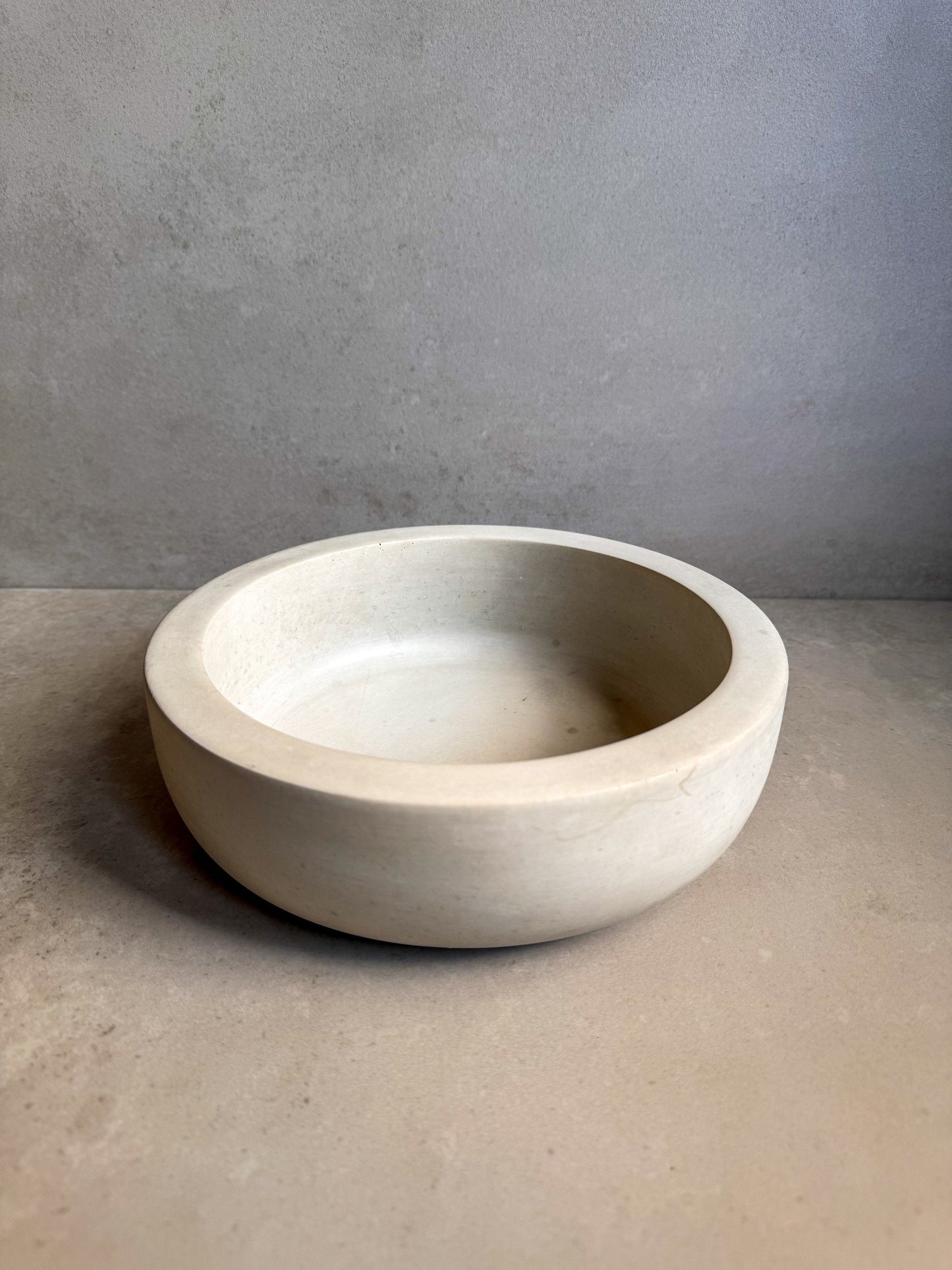 Minimalist Concrete Bowl, 9”, Heavy Modern Bowl, Catch All Dish, Large Cement Bowl, Contemporary Bowl, Centerpeice Decor, Decorative Bowl