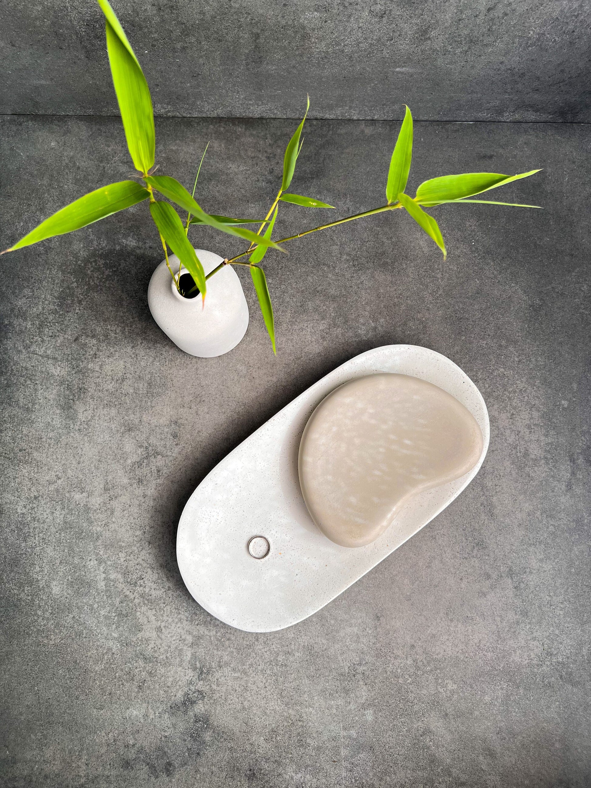 Chunky Pebble Tray, Bean Trinket Tray, Asymmetrical Tray, Oblong Dish, Jewelry Display, Irregular Tray, Cloud Display, Nordic Concrete Decor