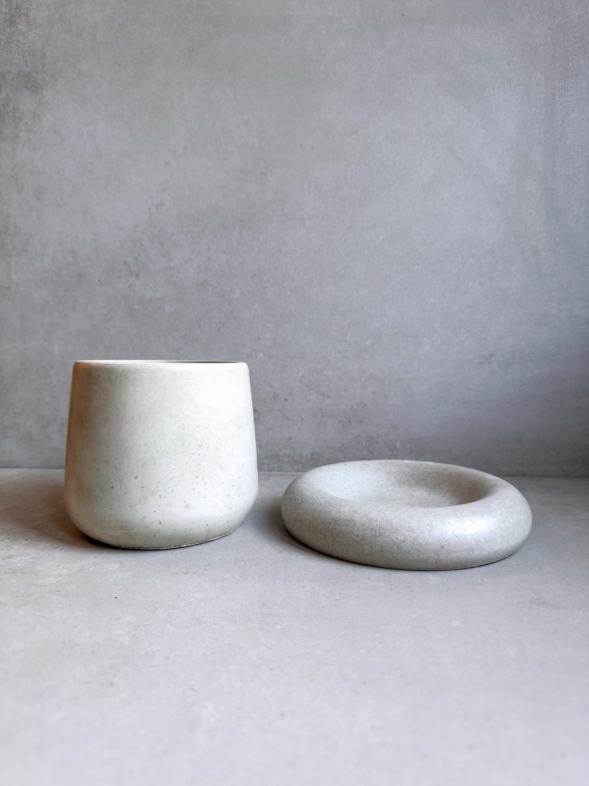 Concrete Planter with Saucer, Modern Plant Pot, Bubble Planter, Decorative Cement Pot, Minimalist Pot with Saucer, Nordic Pot, Chunky Pot