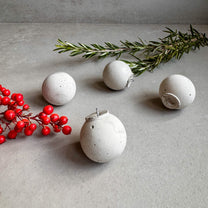 Concrete Christmas Ornament, Cement Winter Decor, Minimalist Tree Decor, Holiday Ornament, Modern Stone Ball Ornament, Festive Home Decor