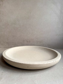 Low Concrete Bowl, Shallow Cement Bowl, Minimalist Bowl, Decorative Modern Bowl, Catch All Dish, Accessory Tray, Contemporary Trinket Tray