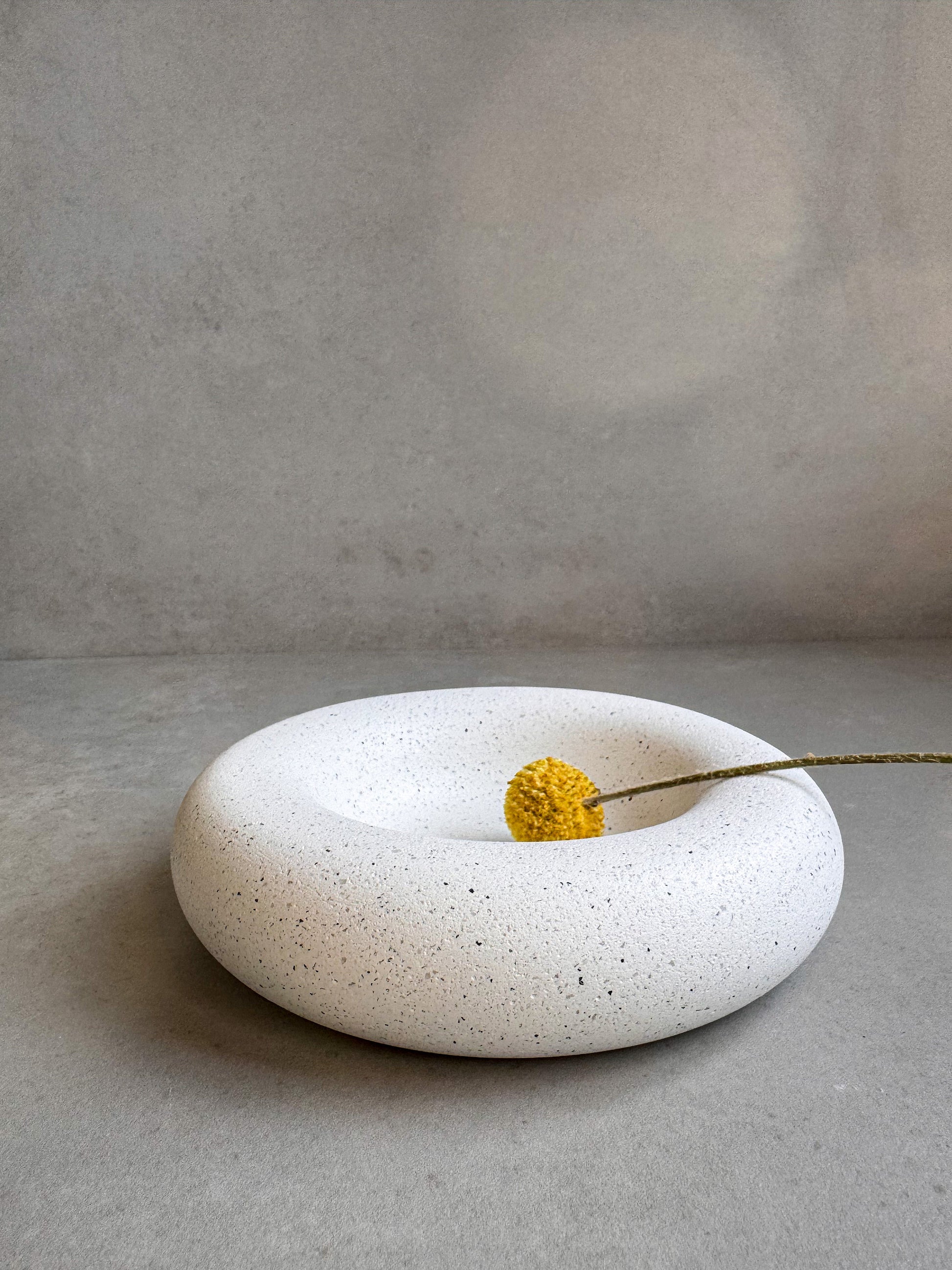 CHUNKY Concrete Tray, Pebble Tray, Catch All Tray, Jewelry Display, Cloud Trinket Tray, Bubble Dish, Chubby Plate, Minimalist Cement Bowl