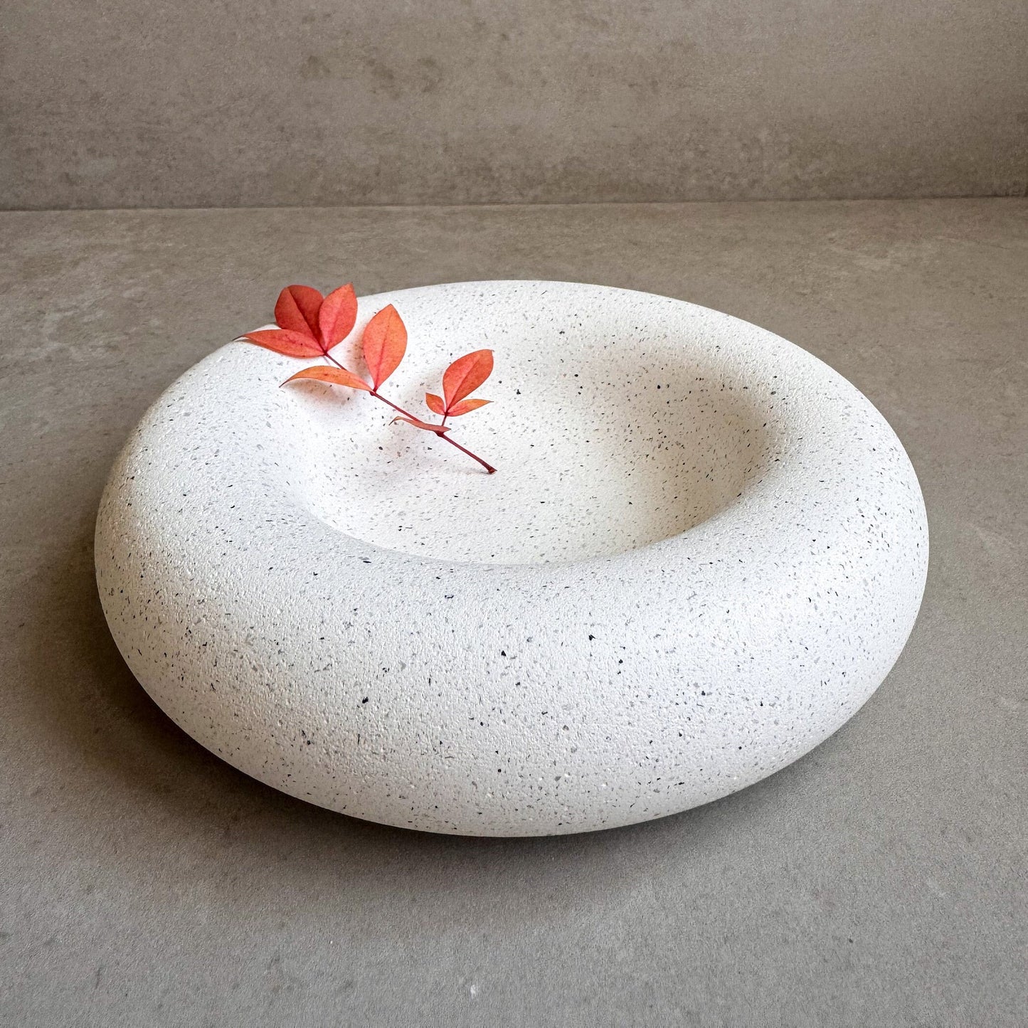 CHUNKY Concrete Tray, Pebble Tray, Catch All Tray, Jewelry Display, Cloud Trinket Tray, Bubble Dish, Chubby Plate, Minimalist Cement Bowl