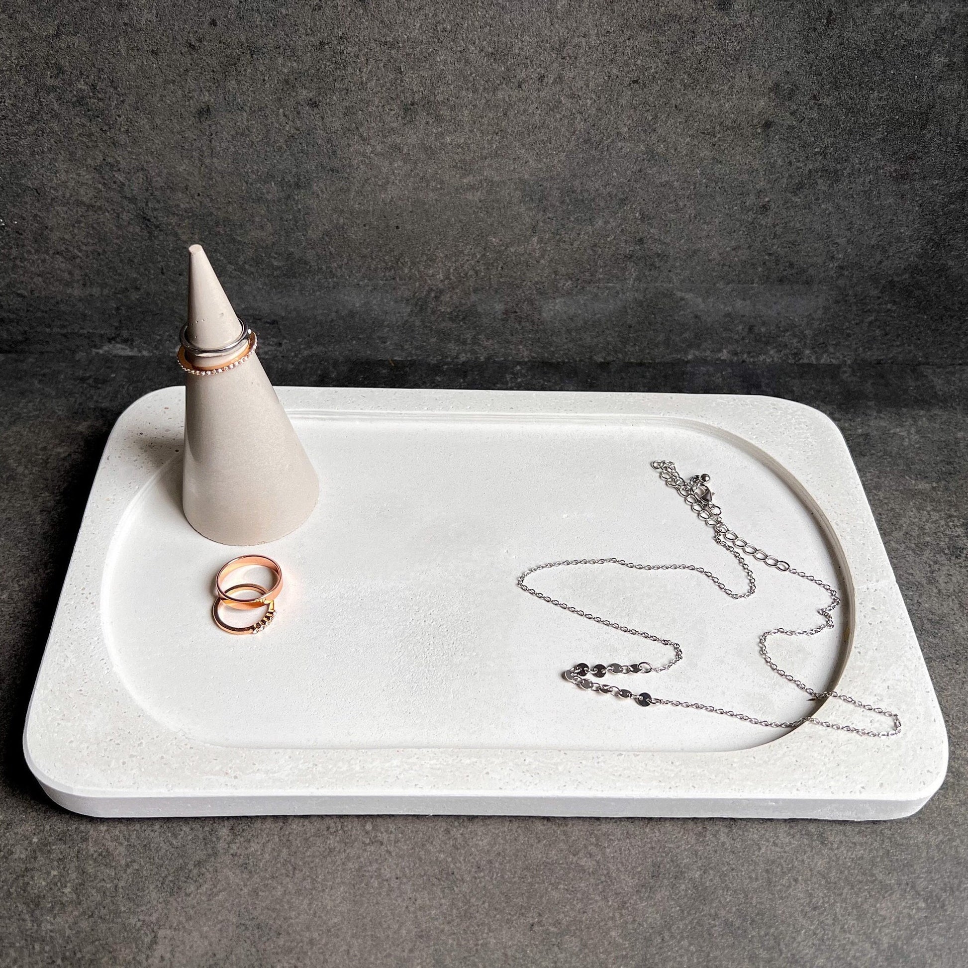 Large Concrete Tray, Decorative Trinket Tray, Minimalist Cement Catchall, Modern Table Accent, Rectangular Bottle Tray, Valet Tray, Japandi