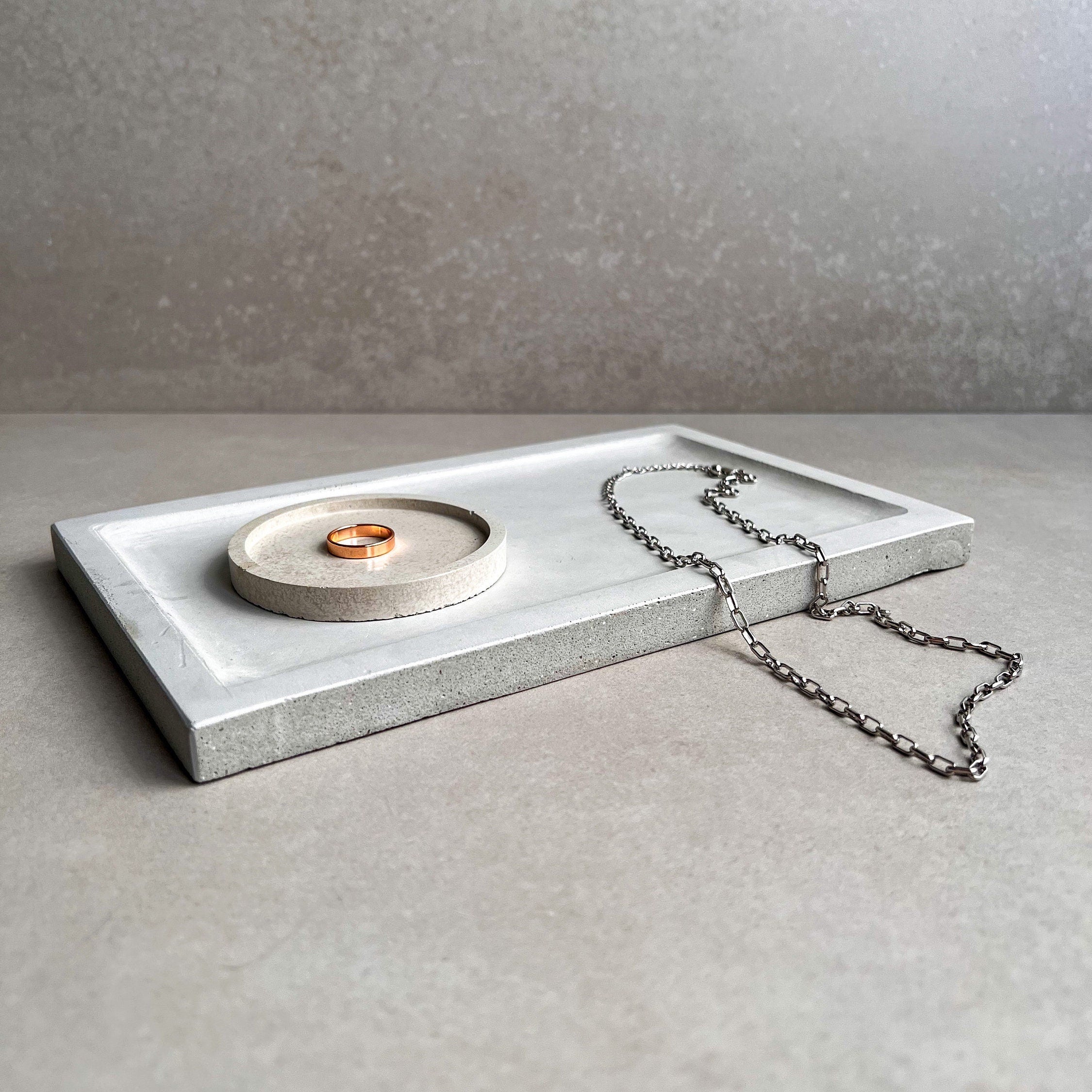 Rectangle Concrete Tray, Decorative Trinket Dish, Japandi Jewelry Display, Minimalist Cement Catchall, Modern Table Accent, Bottle Holder