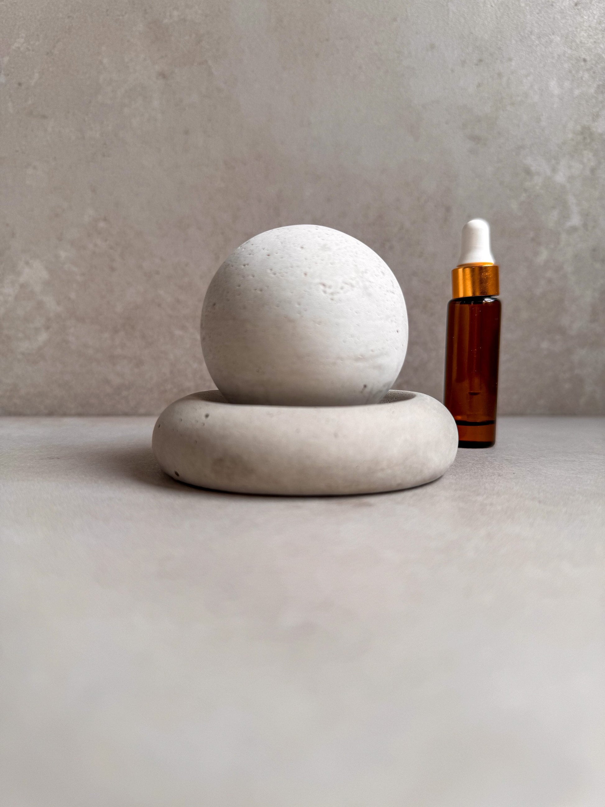 Concrete Essential Oil Diffuser, Aromatherapy Sphere, Passive Dome Diffuser, Cement Decor, Fragrance Air Freshener, Cement Diffiser Stone