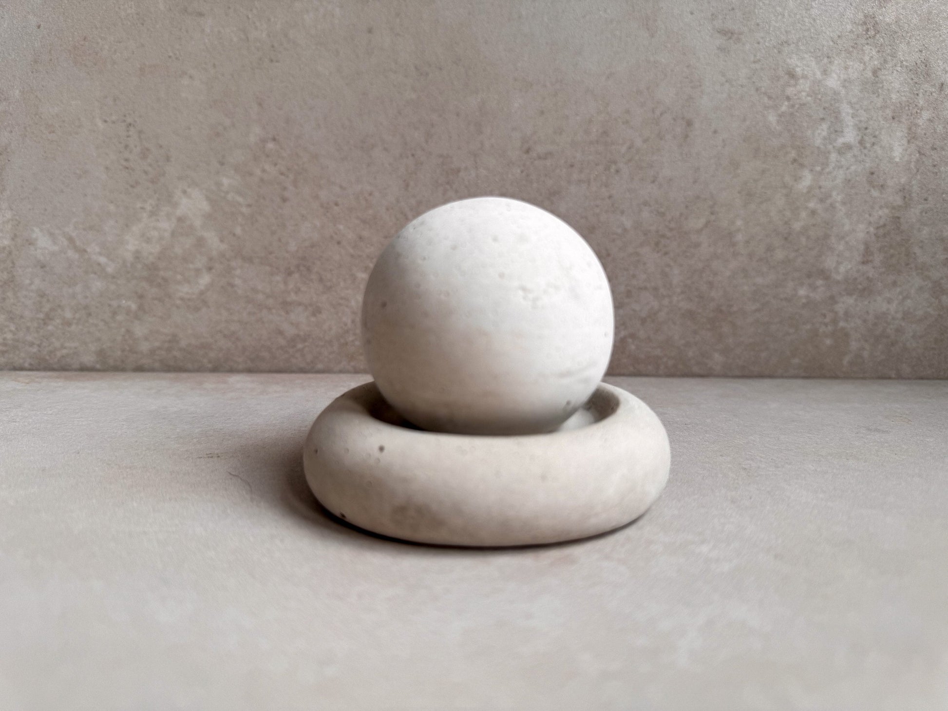 Concrete Essential Oil Diffuser, Aromatherapy Sphere, Passive Dome Diffuser, Cement Decor, Fragrance Air Freshener, Cement Diffiser Stone