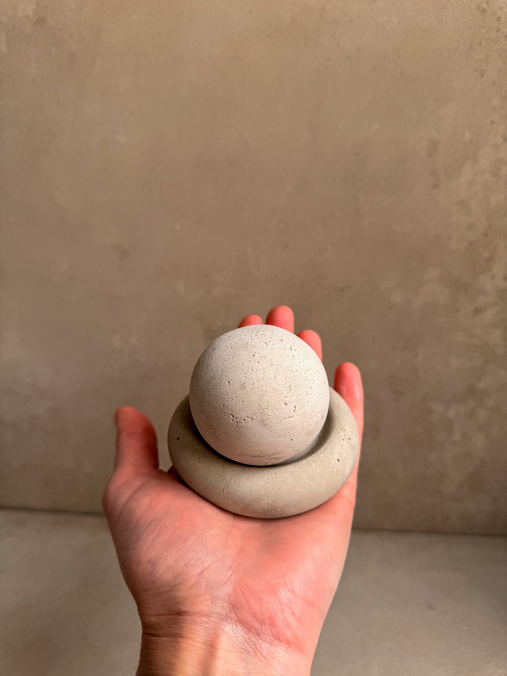 Concrete Essential Oil Diffuser, Aromatherapy Sphere, Passive Dome Diffuser, Cement Decor, Fragrance Air Freshener, Cement Diffiser Stone