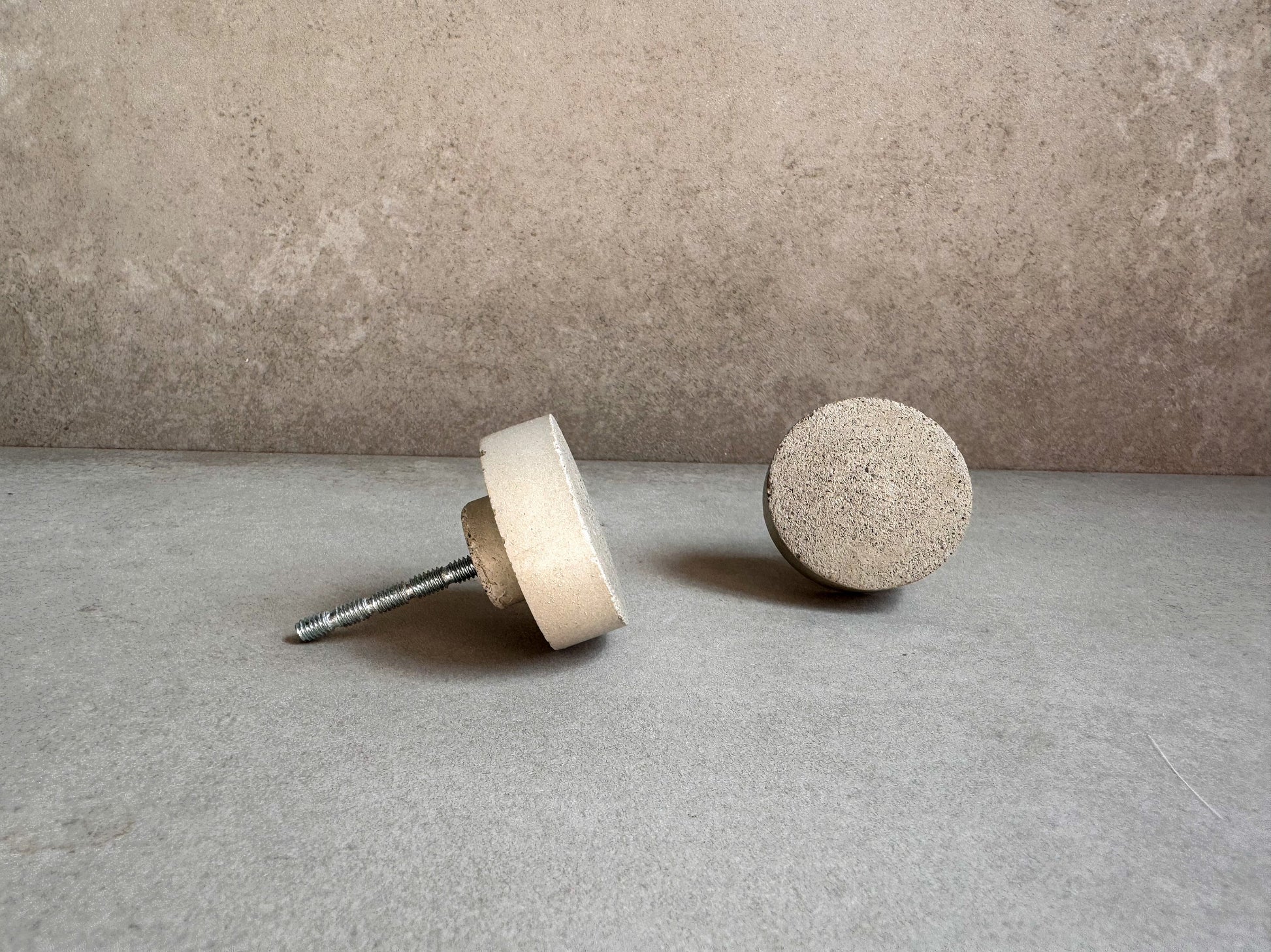 Round Concrete Knob Circular Cement Hook, Hat Hook, Drawer Pull, Decorative Peg, Furniture Hardware, Wall Storage, Minimalist Cabinet Knob