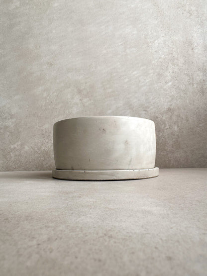 Concrete Planter with Saucer, Modern Plant Pot, Round Low Planter, Decorative Cement Pot, Minimalist Pot with Saucer, Nordic Pot, Chunky Pot