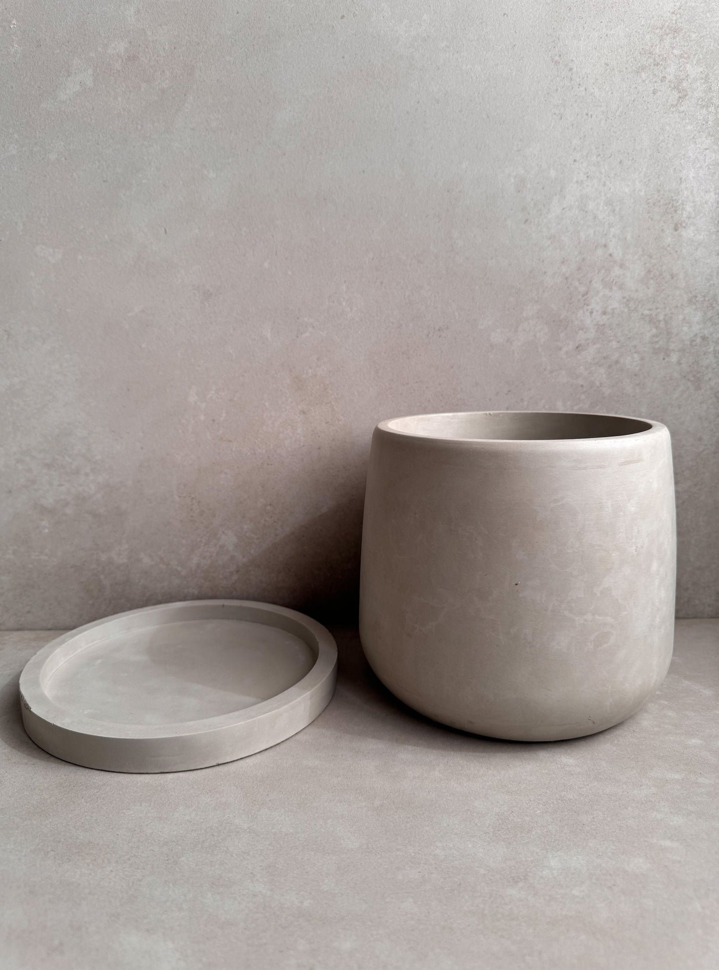 Concrete Planter with Saucer, Modern Plant Pot, Stone Planter, Decorative Cement Pot, Minimalist Pot with Drainage, Nordic Pot, 7” Round Pot