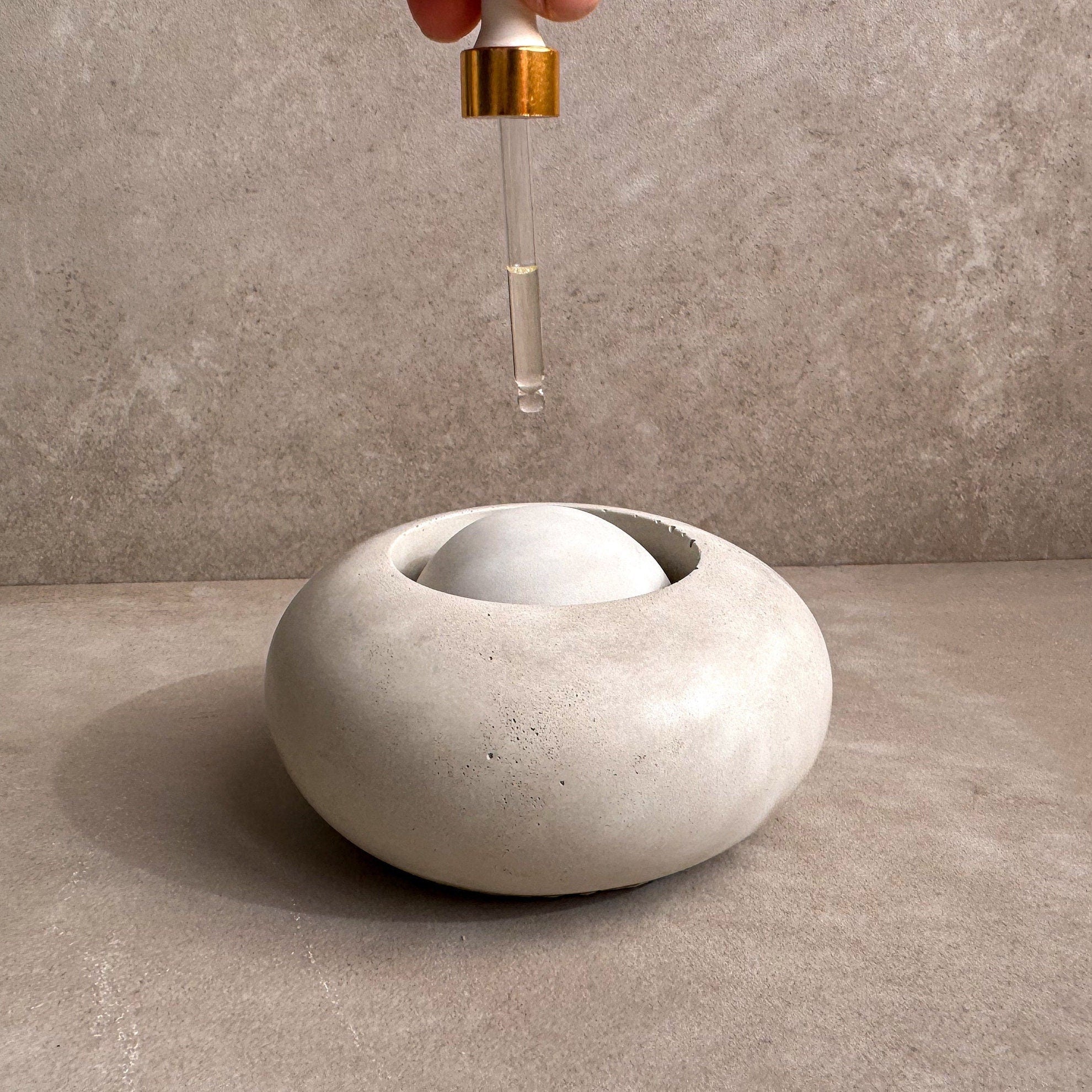Passive Essential Oil Diffuser, Aromatherapy Ball, Concrete Dome Diffuser, Cement Decor, Fragrance Air Freshener, Diffusing Stone, Japandi