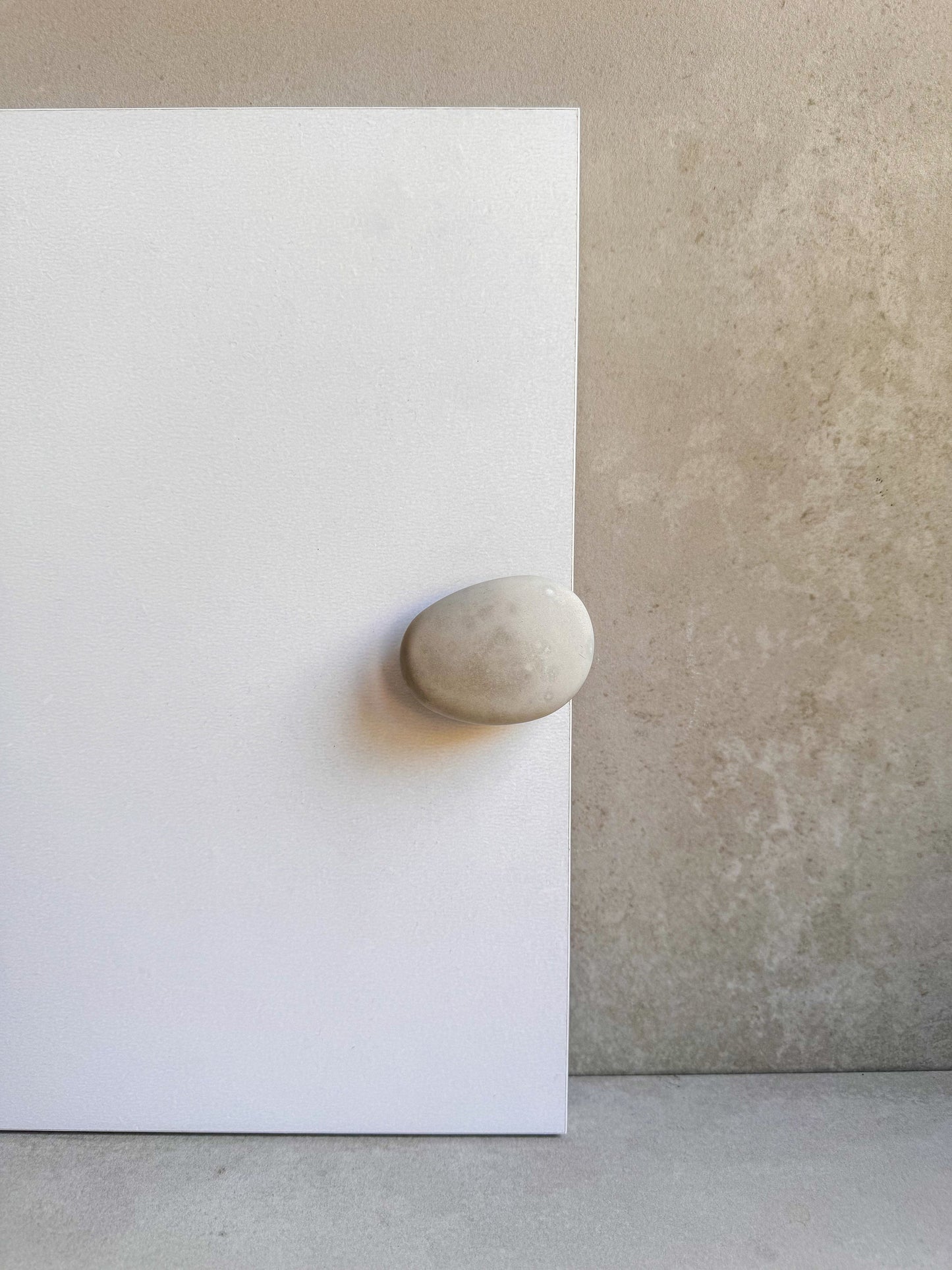 Pebble Concrete Knob, Cobblestone Cement Hook, Hat Hook, Drawer Pull, Decorative Peg, Furniture Hardware, Wall Storage, Minimal Cabinet Knob