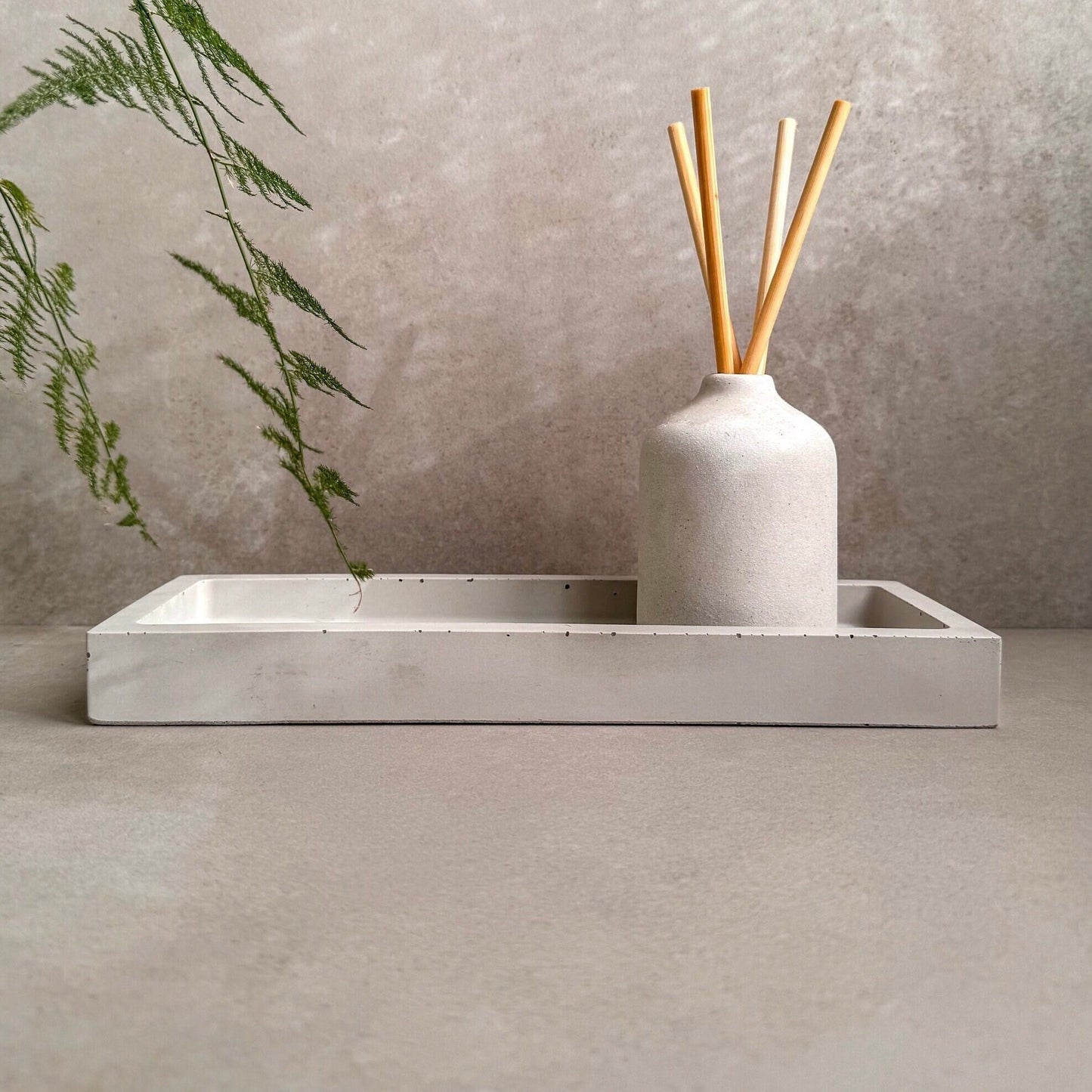 Rectangular Concrete Tray, Entryway Tray, Jewelry Dish, Minimalist Cement Catchall, Soap Bottle Tray, Bathroom Tray, Trinket Holder, Modern