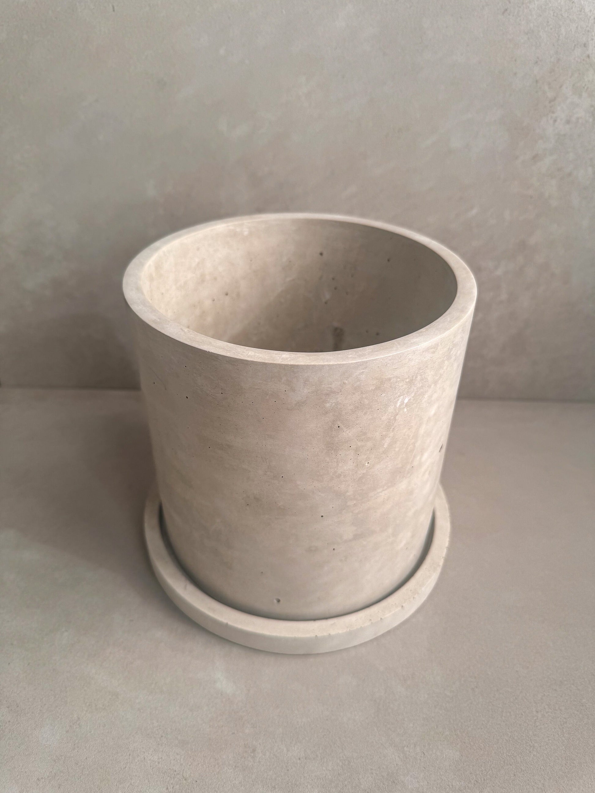 Concrete Planter with Saucer, Large Modern Plant Pot, Bubble Planter, Decorative Cement Pot, Minimalist Pot with Drainage, Tall Nordic Pot