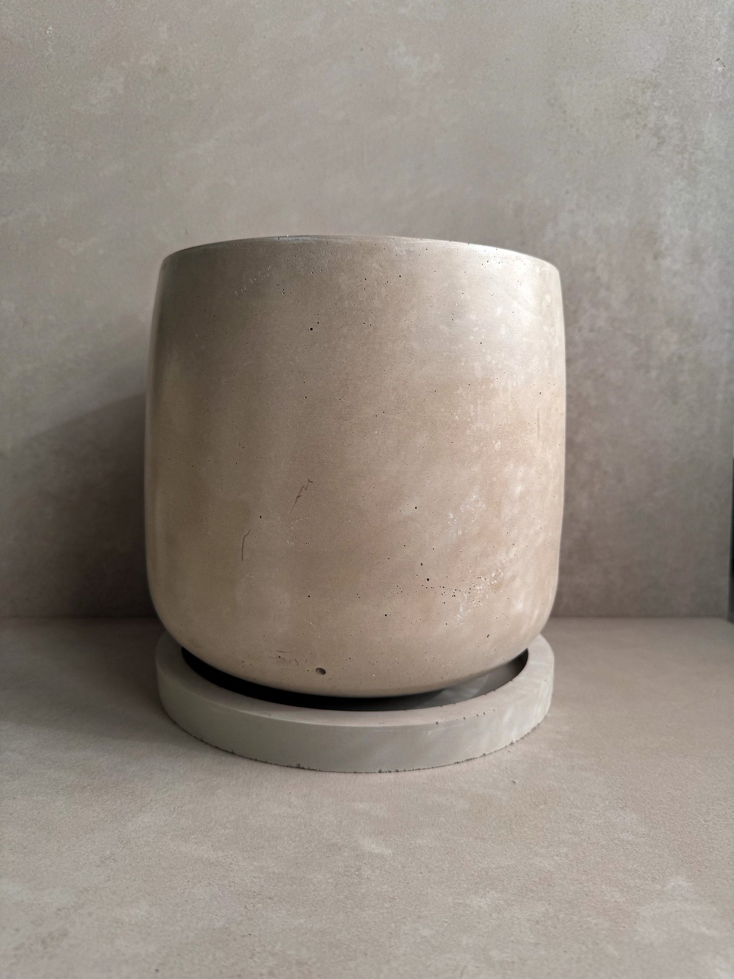 Concrete Planter with Saucer, Large Modern Plant Pot, Bubble Planter, Decorative Cement Pot, Minimalist Pot with Drainage, Tall Nordic Pot