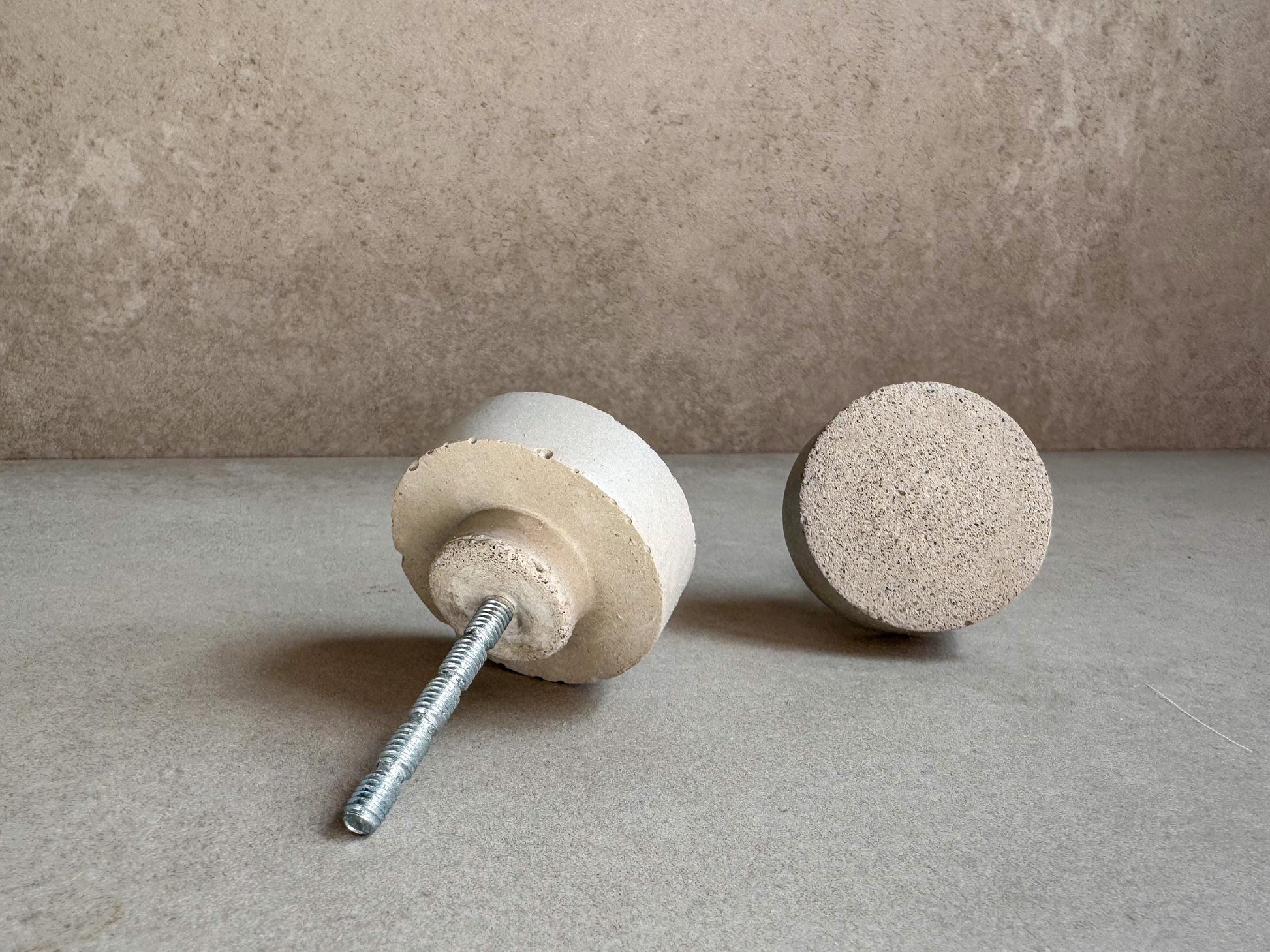Round Concrete Knob Circular Cement Hook, Hat Hook, Drawer Pull, Decorative Peg, Furniture Hardware, Wall Storage, Minimalist Cabinet Knob