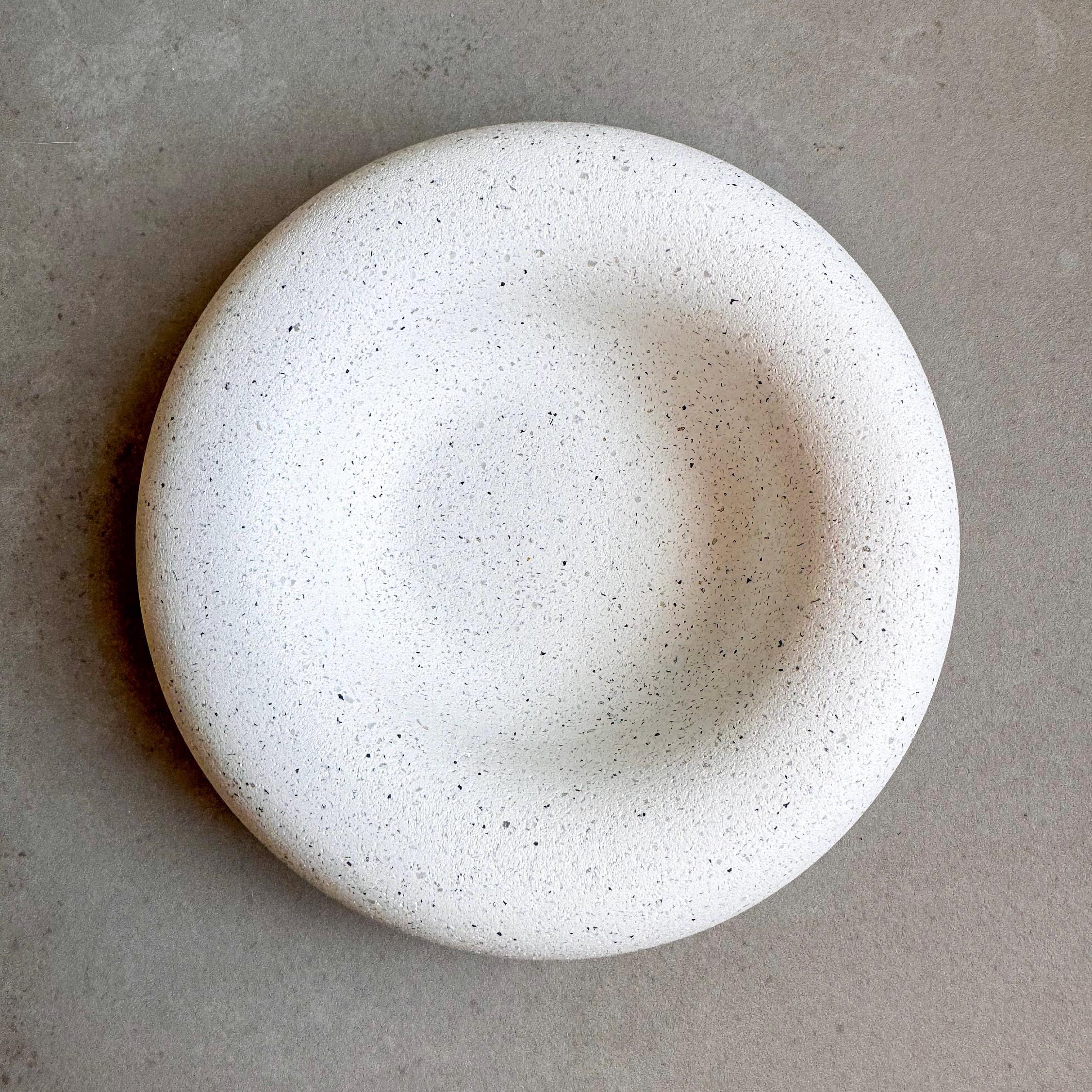 CHUNKY Concrete Tray, Pebble Tray, Catch All Tray, Jewelry Display, Cloud Trinket Tray, Bubble Dish, Chubby Plate, Minimalist Cement Bowl