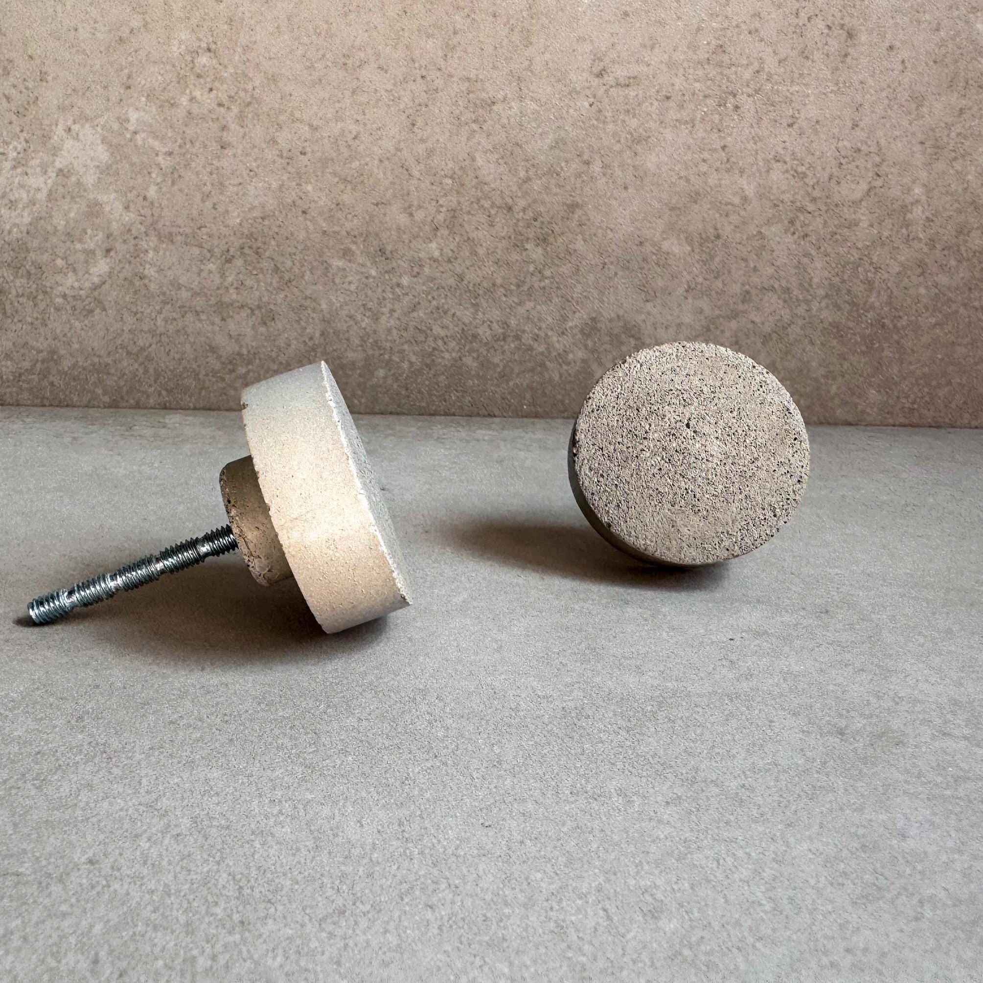 Round Concrete Knob Circular Cement Hook, Hat Hook, Drawer Pull, Decorative Peg, Furniture Hardware, Wall Storage, Minimalist Cabinet Knob