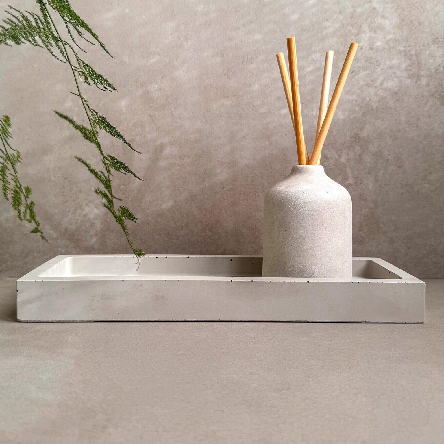 Rectangular Concrete Tray, Entryway Tray, Jewelry Dish, Minimalist Cement Catchall, Soap Bottle Tray, Bathroom Tray, Trinket Holder, Modern