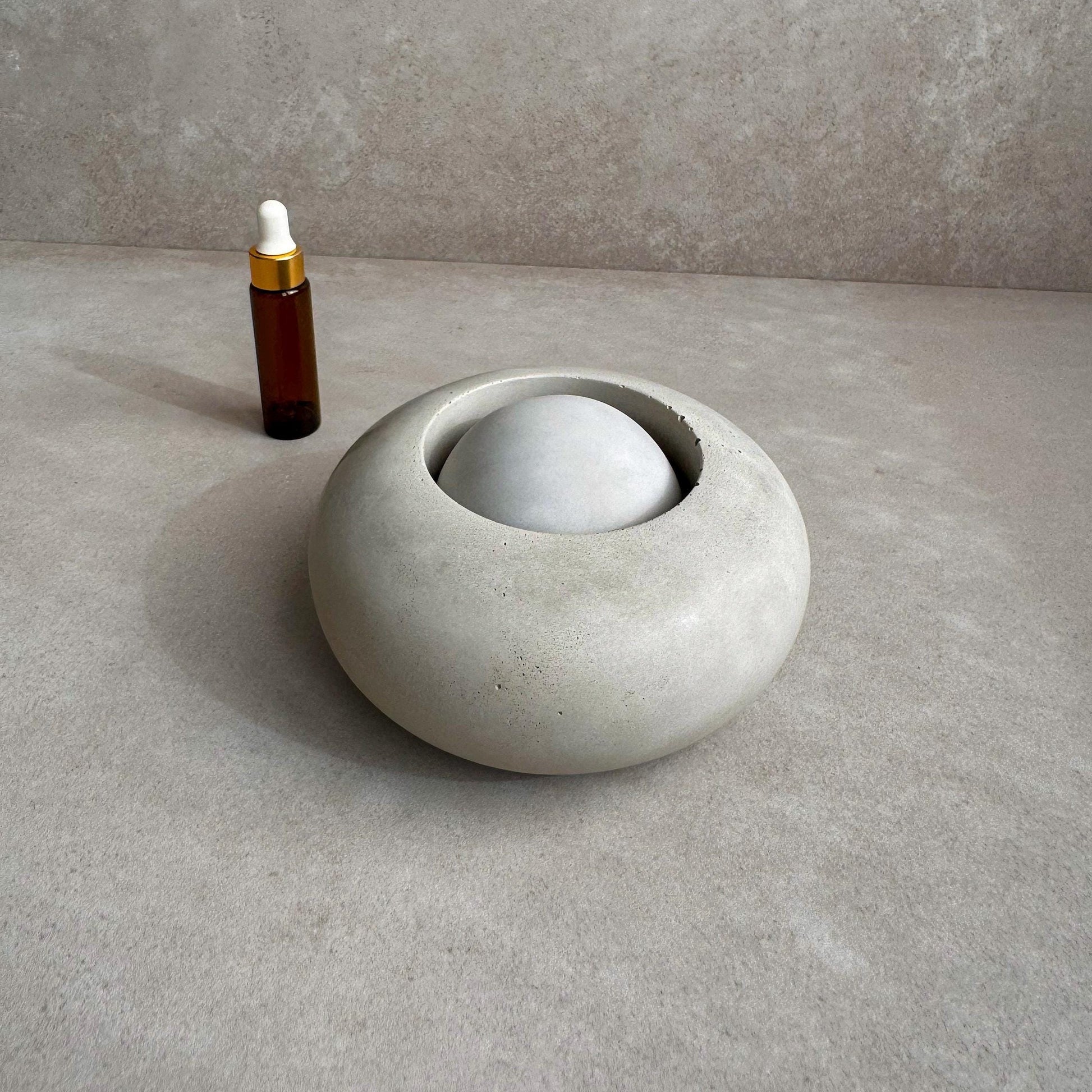 Passive Essential Oil Diffuser, Aromatherapy Ball, Concrete Dome Diffuser, Cement Decor, Fragrance Air Freshener, Diffusing Stone, Japandi