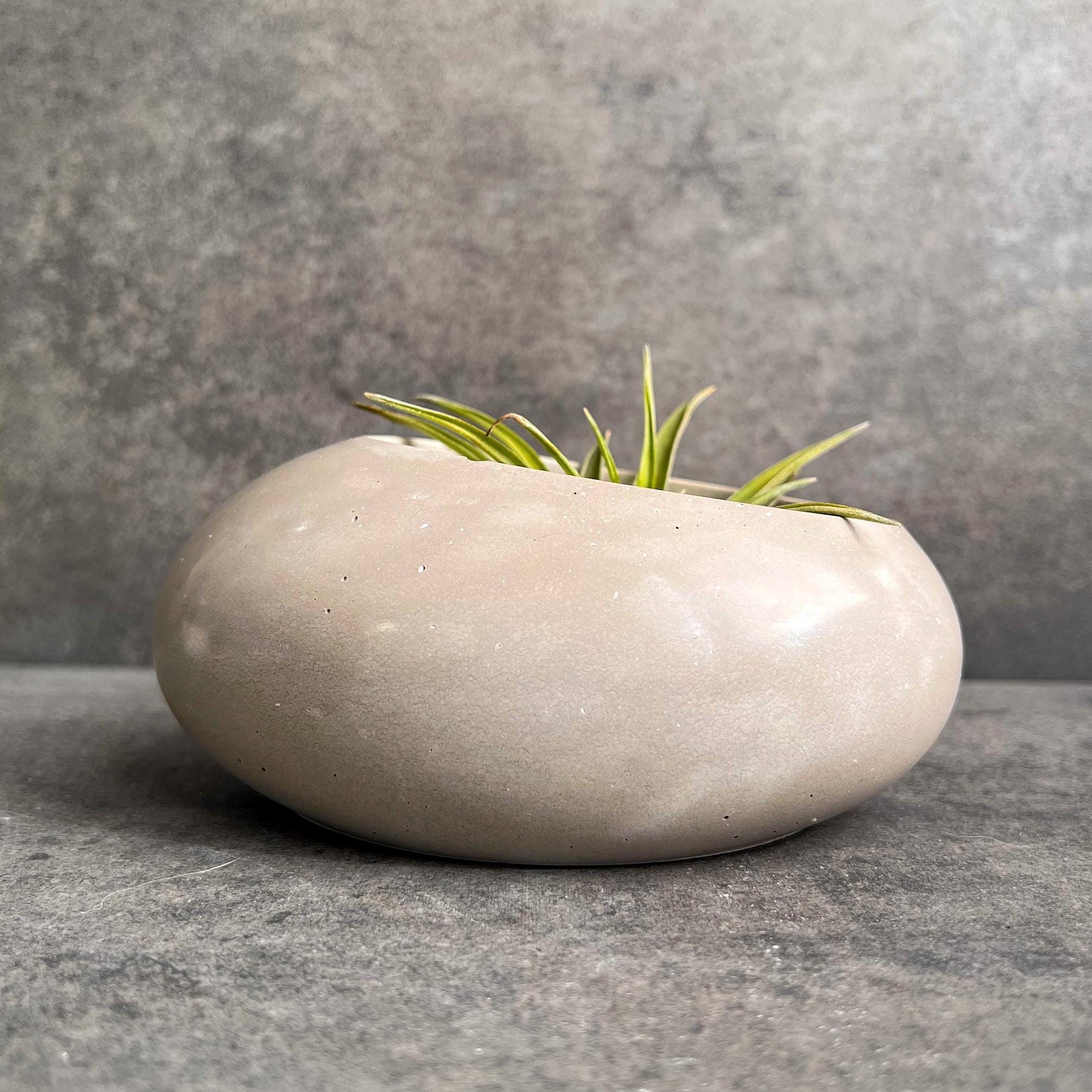 Concrete Minimalist Planter, Slanted Pot, Table Centerpiece, Asymmetrical Pot, Succulent Planter, Decorative Pot, Modern Pot, Nordic, Pebble