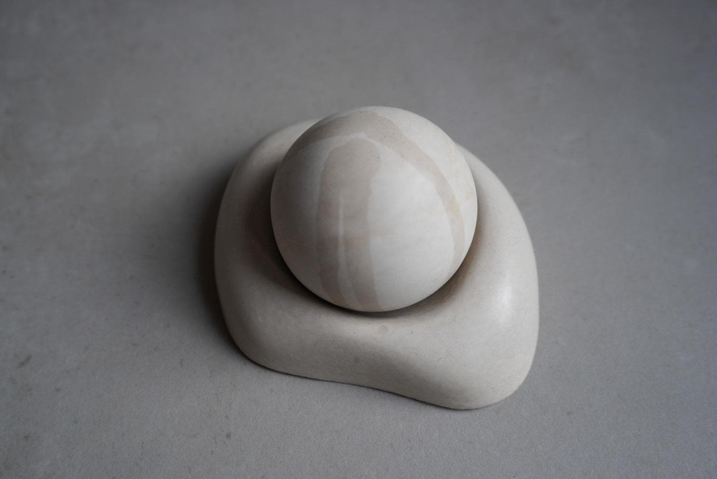 Passive Essential Oil Diffuser, Aromatherapy Ball, Concrete Dome Diffuser, Cement Decor, Fragrance Air Freshener, Diffusing Stone, Japandi