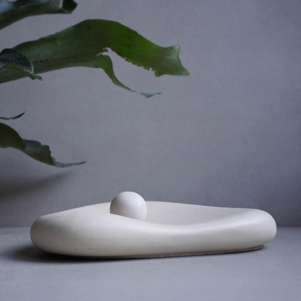 Organic Concrete Tray, Soft Sculptural Catchall, Bean Shaped Jewelry Display, Chunky Japandi Decor, Pebble Trinket Tray, Abstract Dish