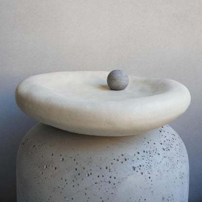 Pebble Concrete Tray | Sculptural Catchall, Organic Accent Tray, Earthy Japandi Decor, Minimalist Jewelry Dish, Wabi Sabi Photo Prop, Zen