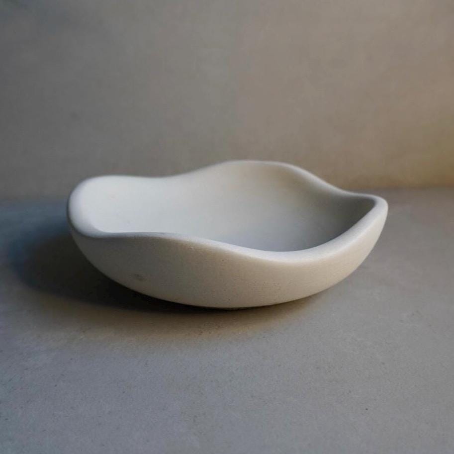 Wavy Concrete Bowl | Asymmetrical Catchall, Decorative Tray, Organic Shaped Trinket Tray, Sculptural Japandi Decor, Curvy Stone Homewares