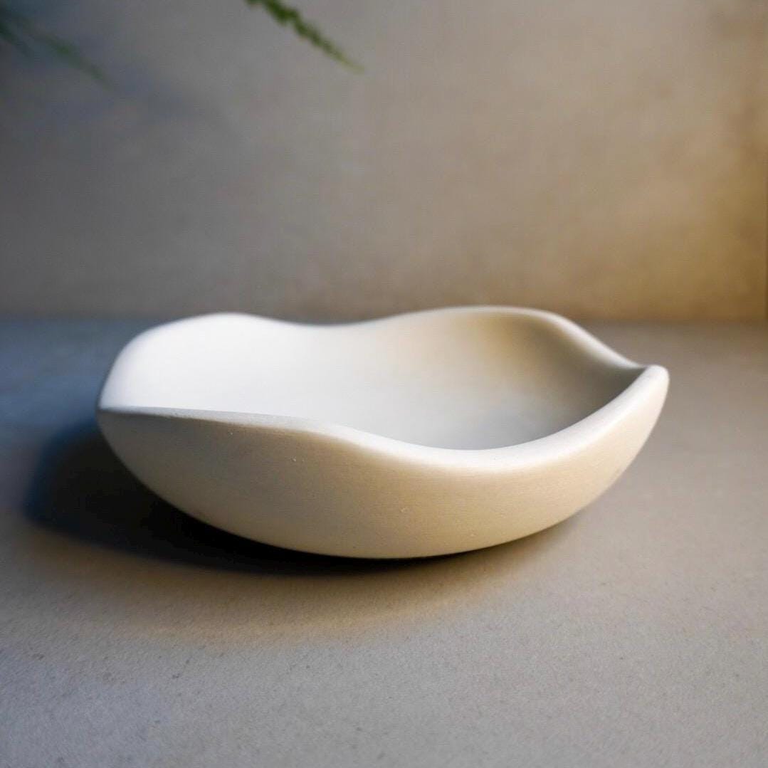 Wavy Concrete Bowl | Asymmetrical Catchall, Decorative Tray, Organic Shaped Trinket Tray, Sculptural Japandi Decor, Curvy Stone Homewares