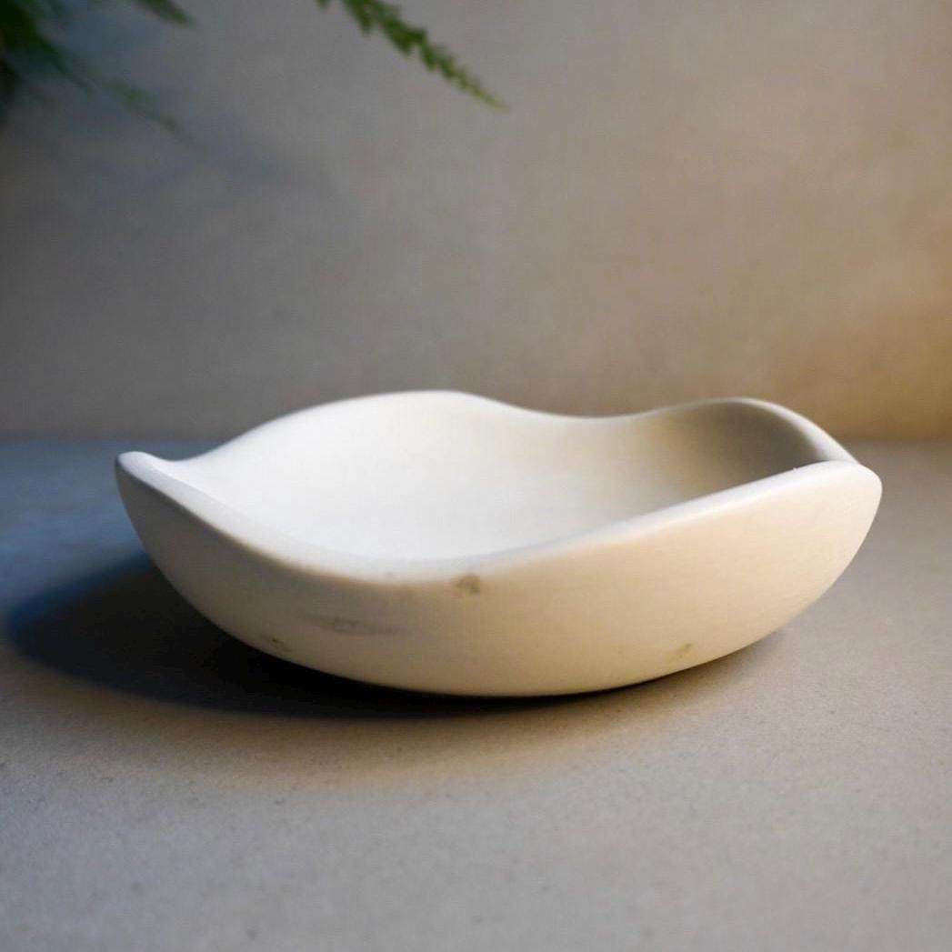 Wavy Concrete Bowl | Asymmetrical Catchall, Decorative Tray, Organic Shaped Trinket Tray, Sculptural Japandi Decor, Curvy Stone Homewares