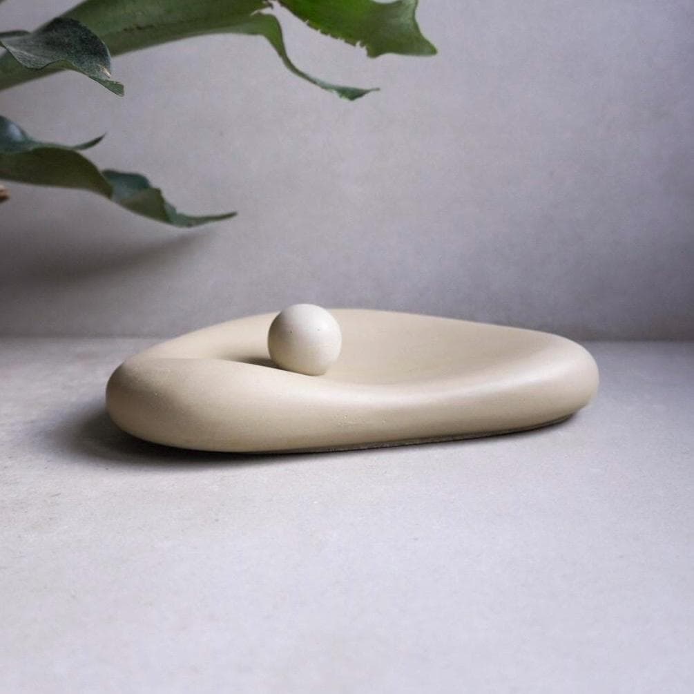 Organic Concrete Tray, Soft Sculptural Catchall, Bean Shaped Jewelry Display, Chunky Japandi Decor, Pebble Trinket Tray, Abstract Dish