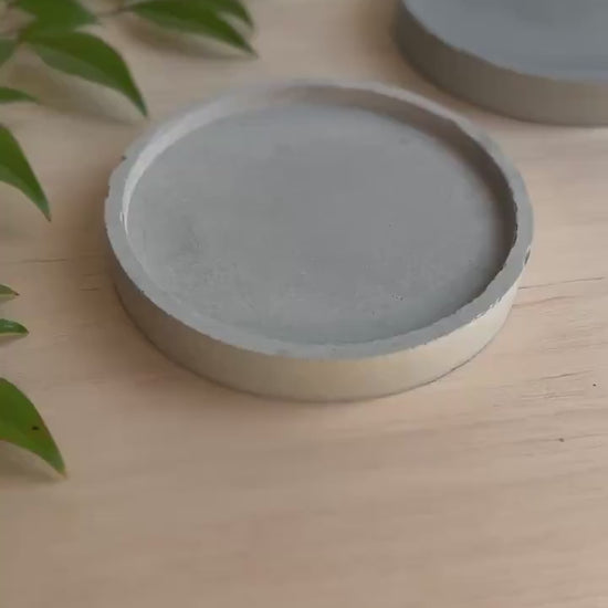 Round Concrete Tray, Plant Tray, Jewelry Holder, Ring Holder, Cement Dish, Minimalist decor, Modern Tray, Drainage Tray, Concrete Coaster